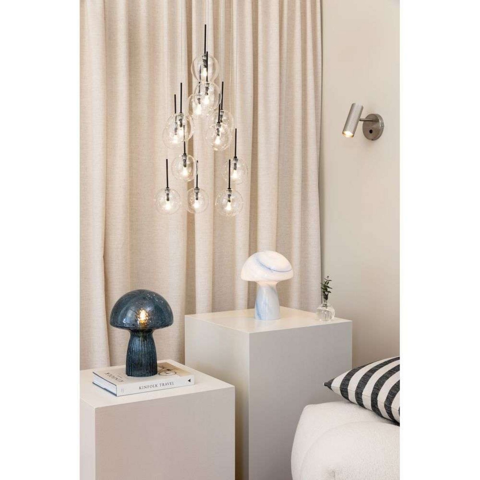 Hubble Vägglampa Brushed Steel - Globen Lighting