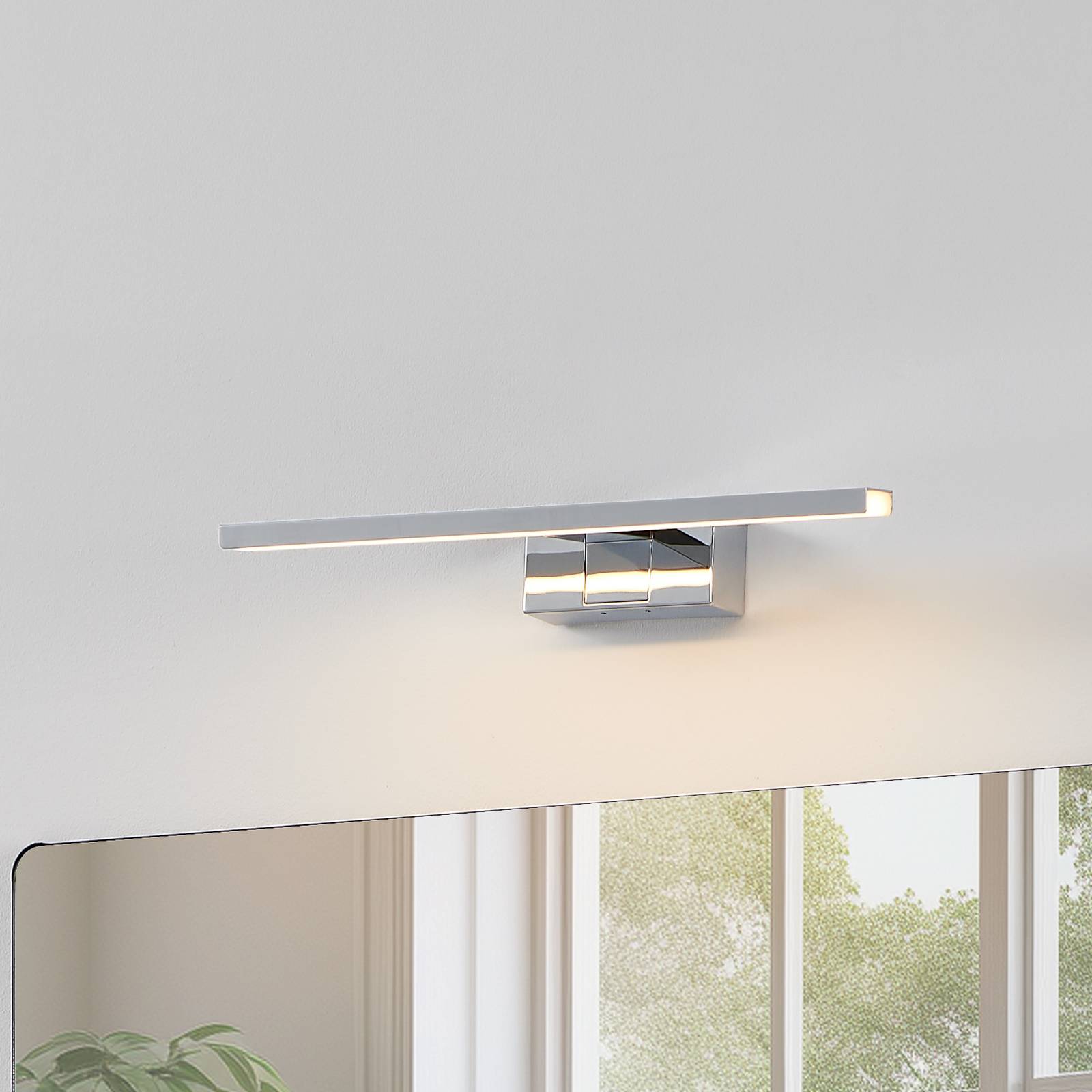 EGLO Applique murale LED Conettilla, couleur chrome, largeur 40 cm IP44 CCT