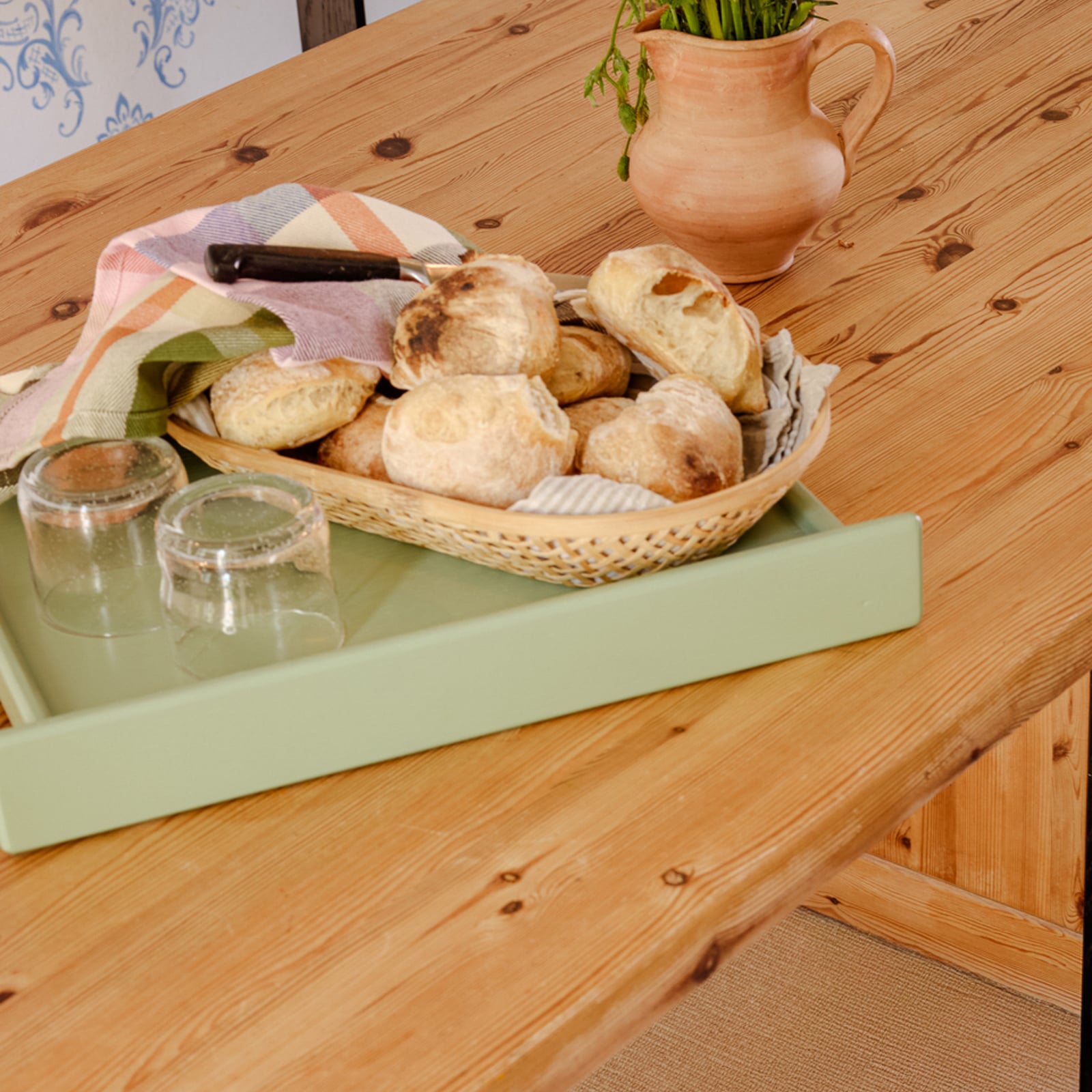 Vassoio Less verde, lunghezza 42 cm - Hübsch