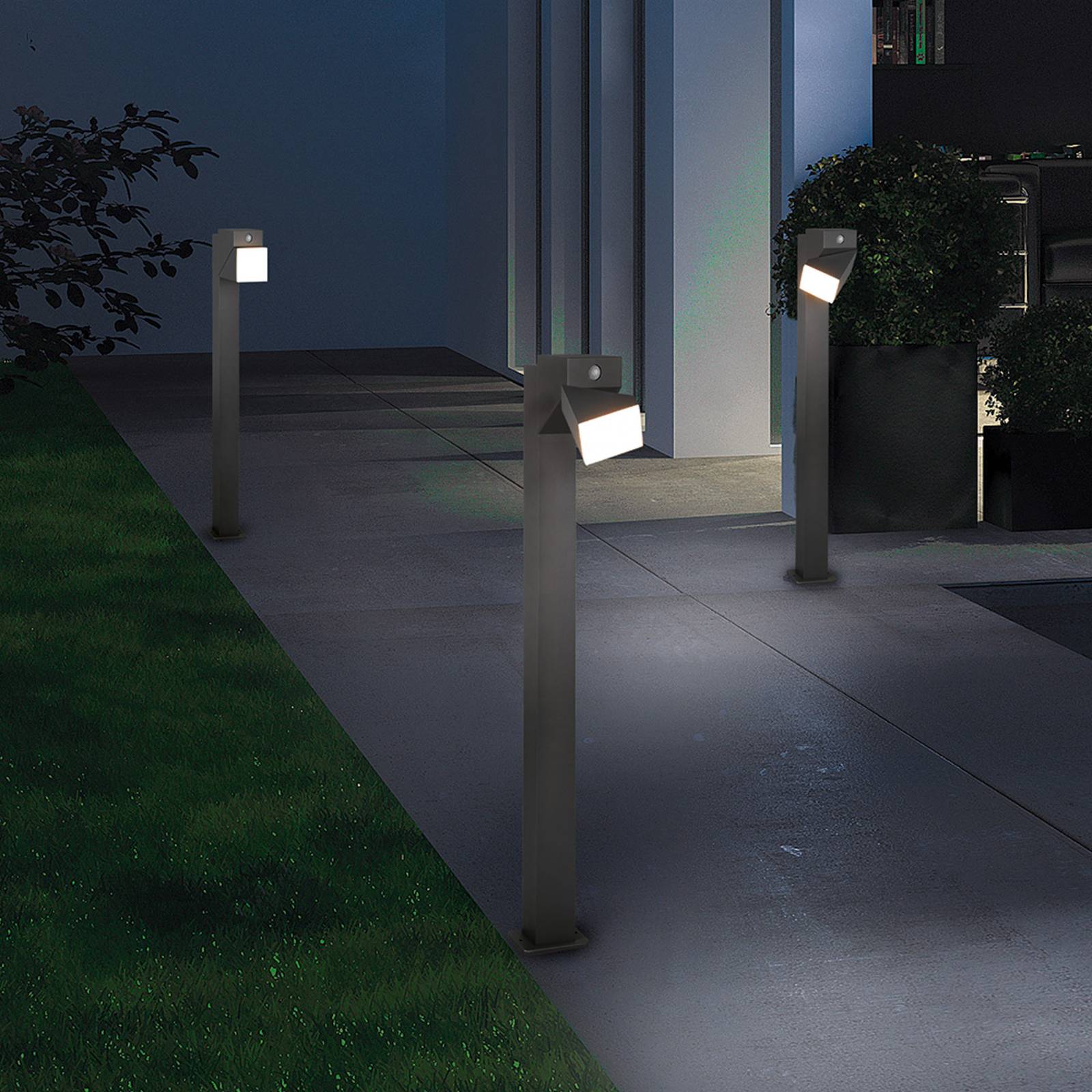 Trio Lighting Avon LED-lampa för gångväg enkel lampa med sensor