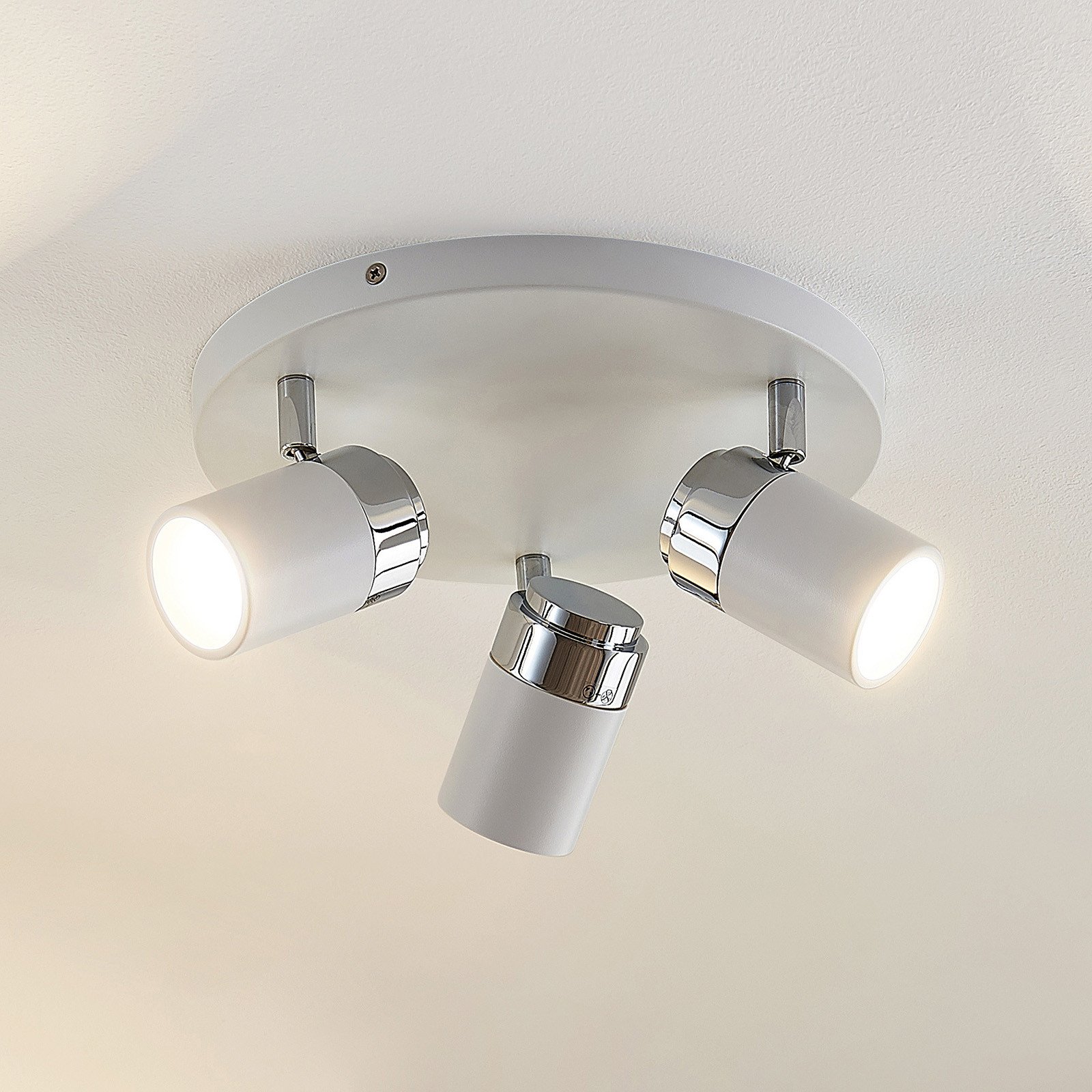 Spot Lindby Kardo roundel 3 becuri alb metal IP44 - Baie - modern - alb crom mat