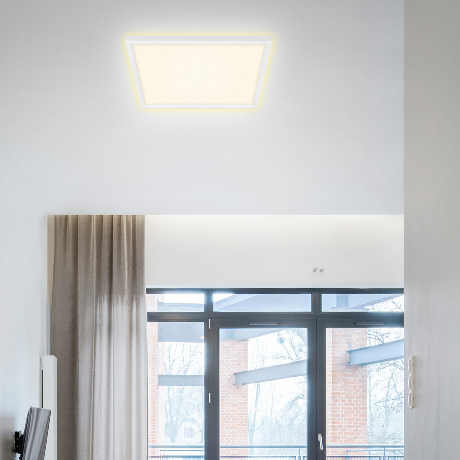 7364 LED ceiling lamp, 42 x 42 cm, white