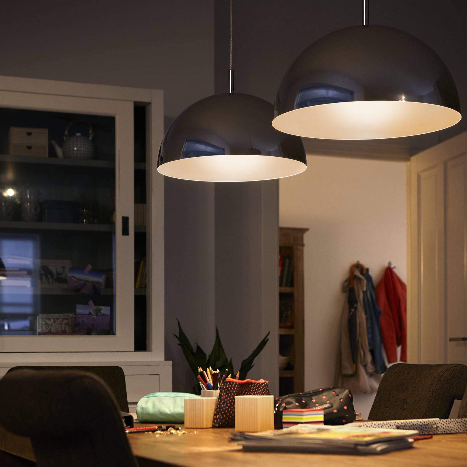Żarówka LED Philips E14 B35 2,3 W 485 lm 2700 K filament, opakowanie 3 szt