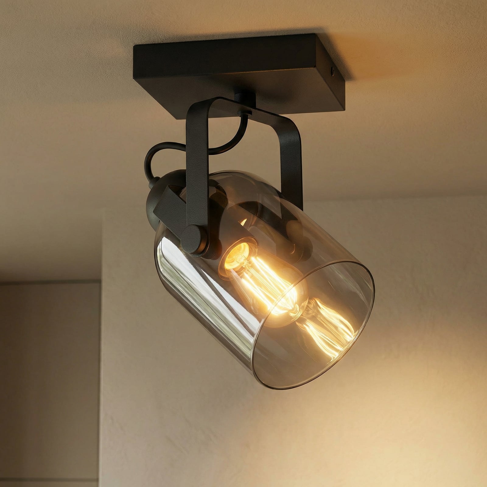 Fumoso mennyezeti spotlámpa, hossza 13,5 cm, fekete/füstszürke