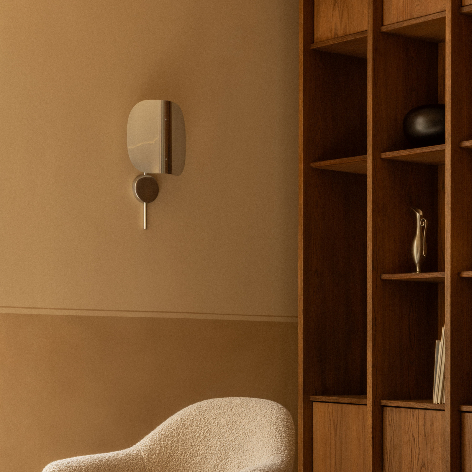 Audo wandlamp Wing, aluminium, 47 cm, stekker, verstelbaar Audo wandlamp Wing, aluminium, 47 cm, stekker, verstelbaar