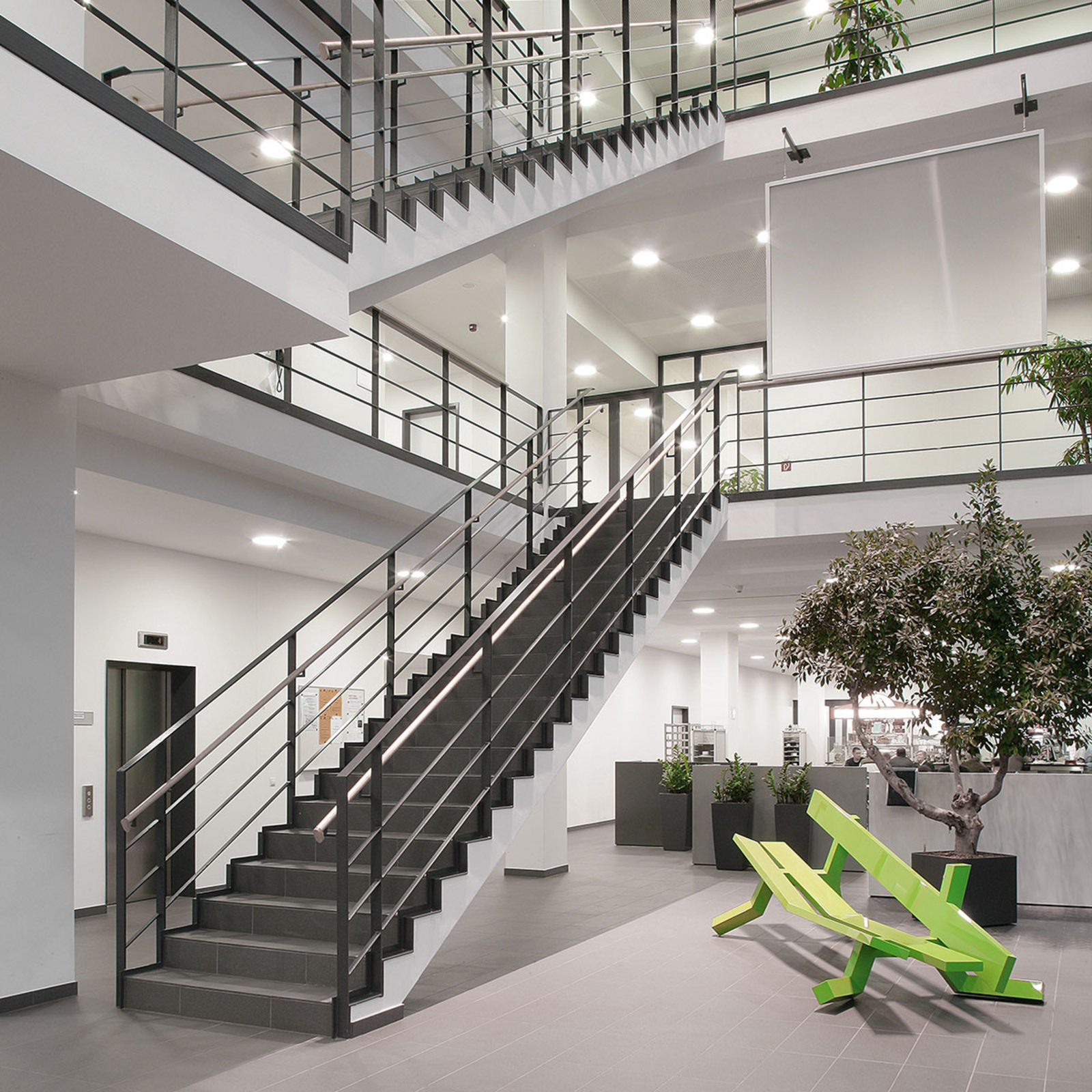 Rundes LED-Einbaudownlight SBLG in Weiß