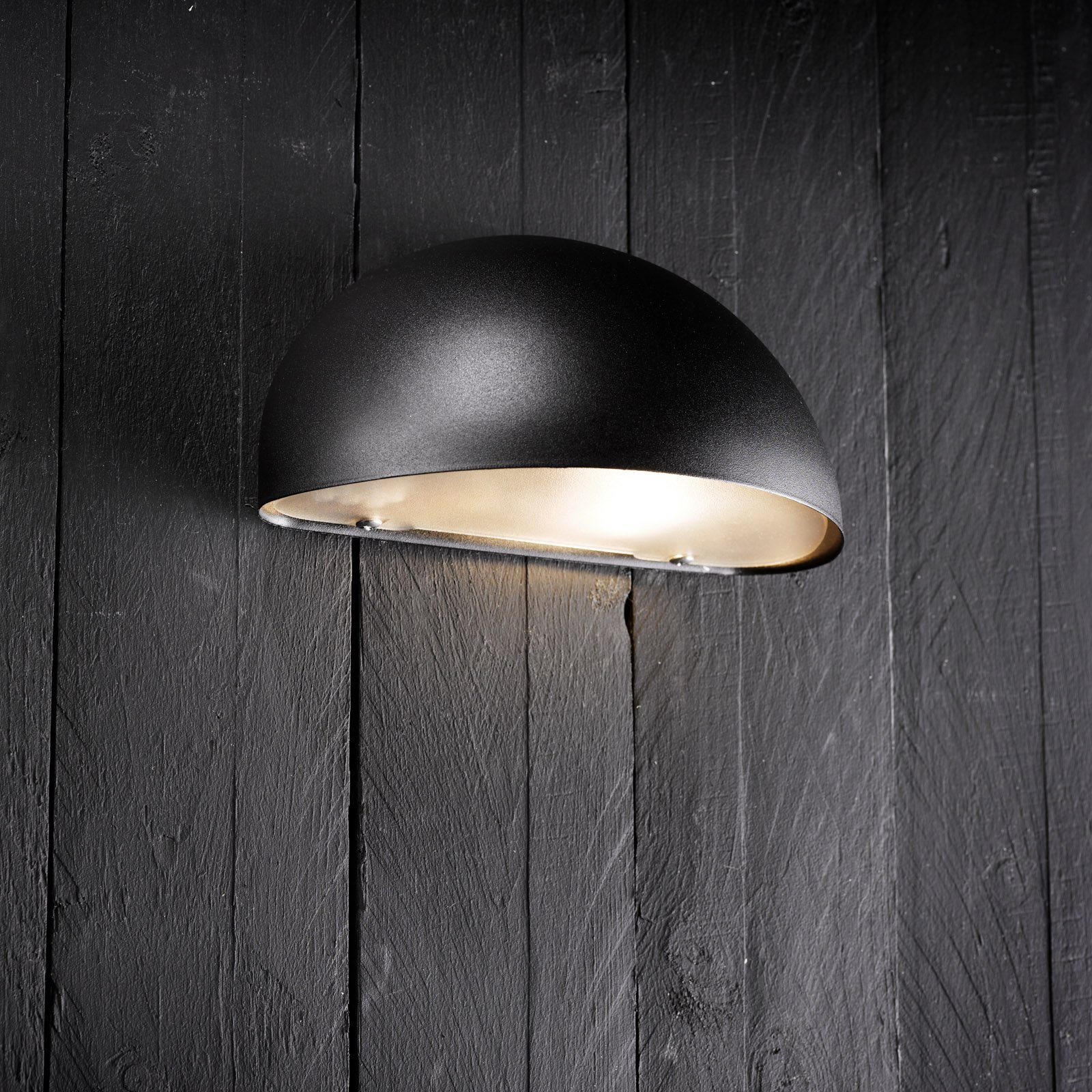 Bergen wall light, semicircular, black