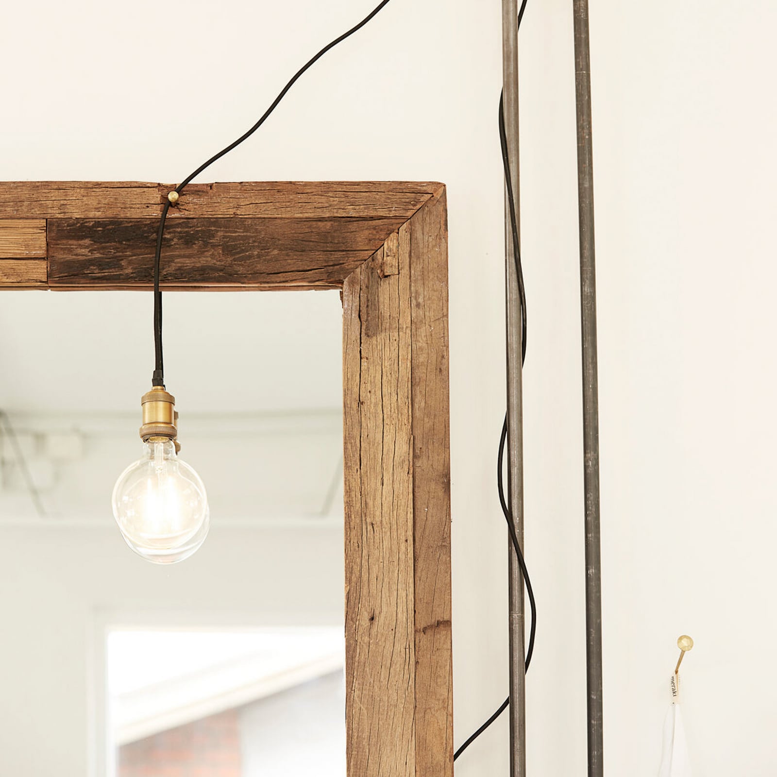 Specchio da parete HDPure, cornice in legno, 210 x 95 cm - House Doctor