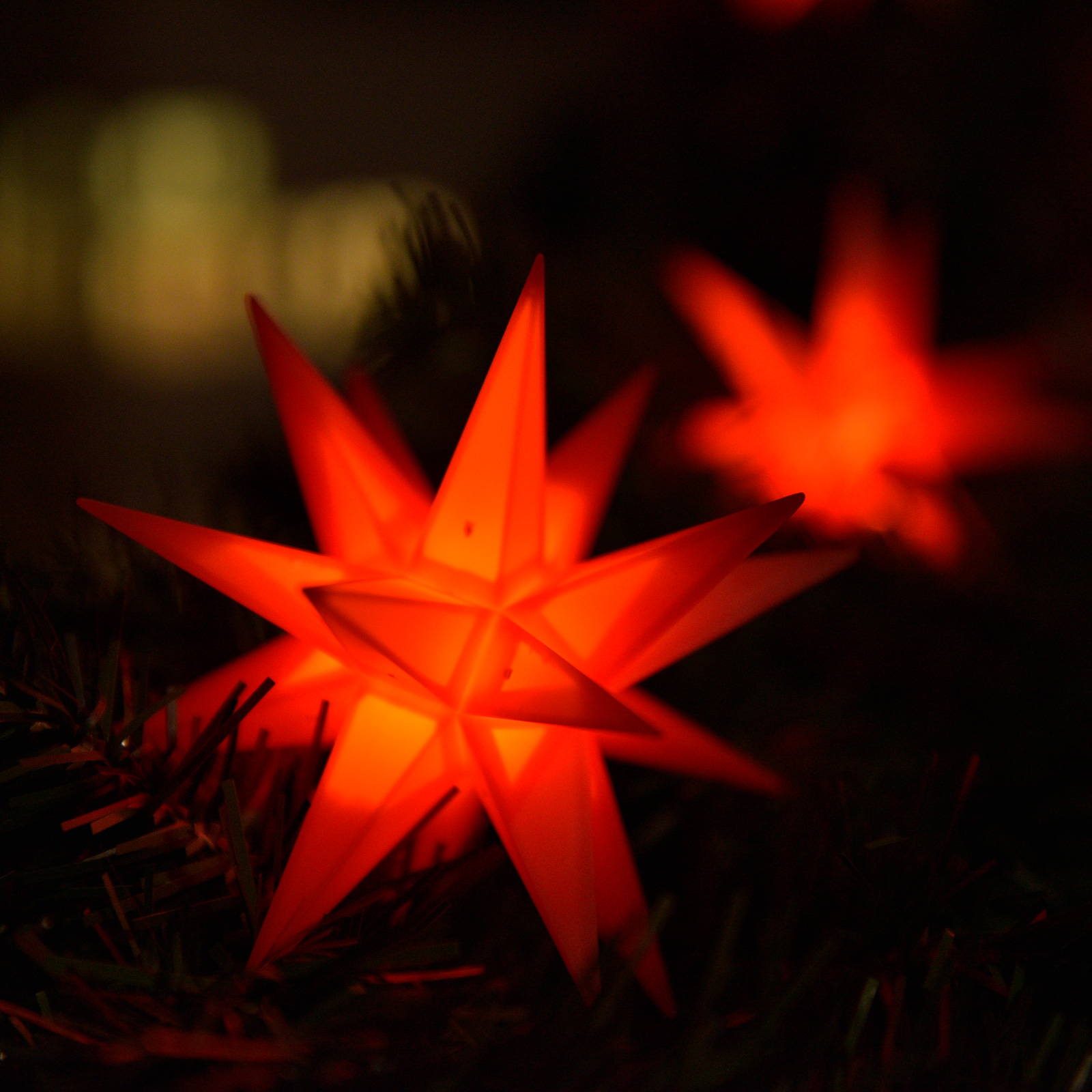 Lichterkette Stern innen, 18-Zacker, 3-flg.