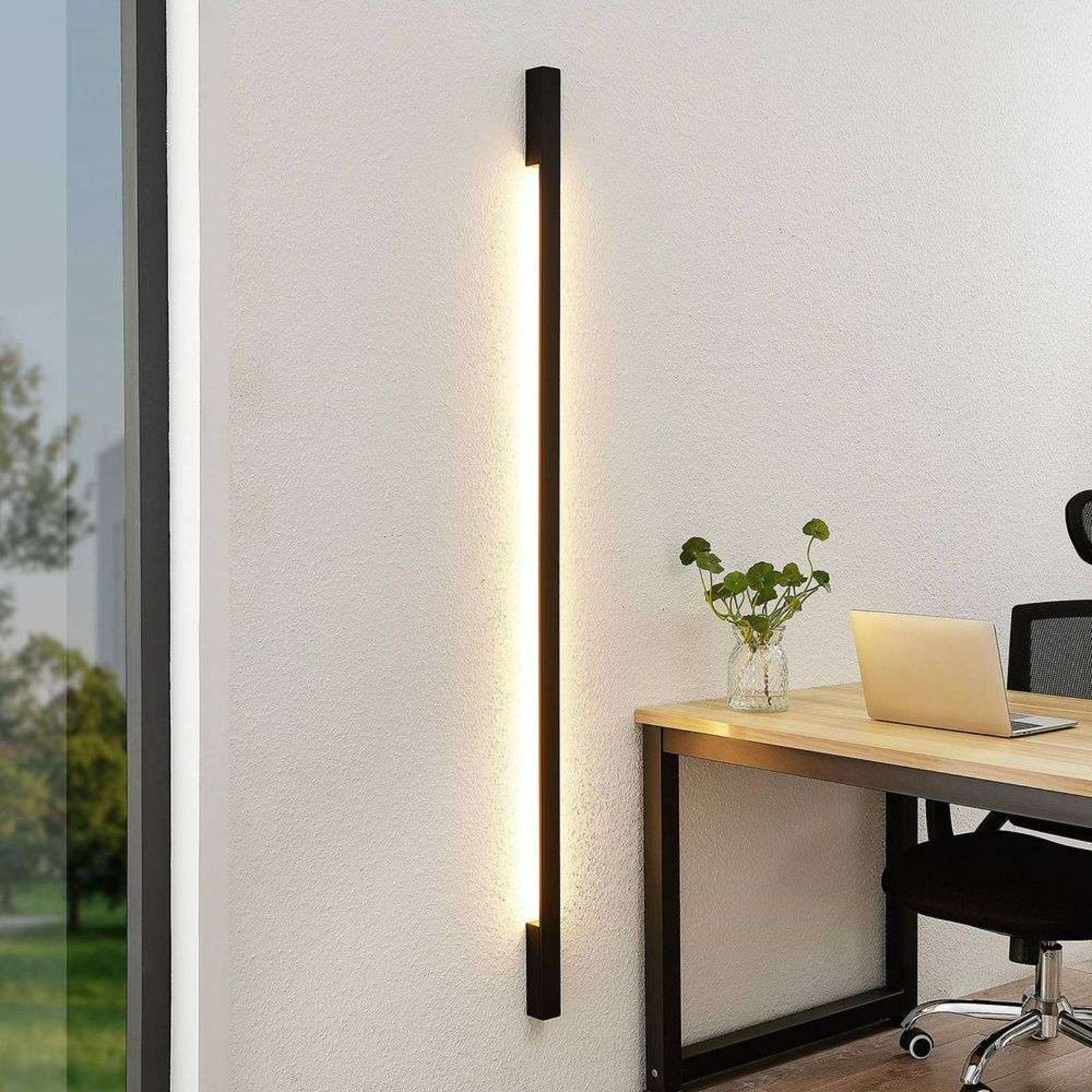 Ivano Wall Lamp H170 Black - Arcchio