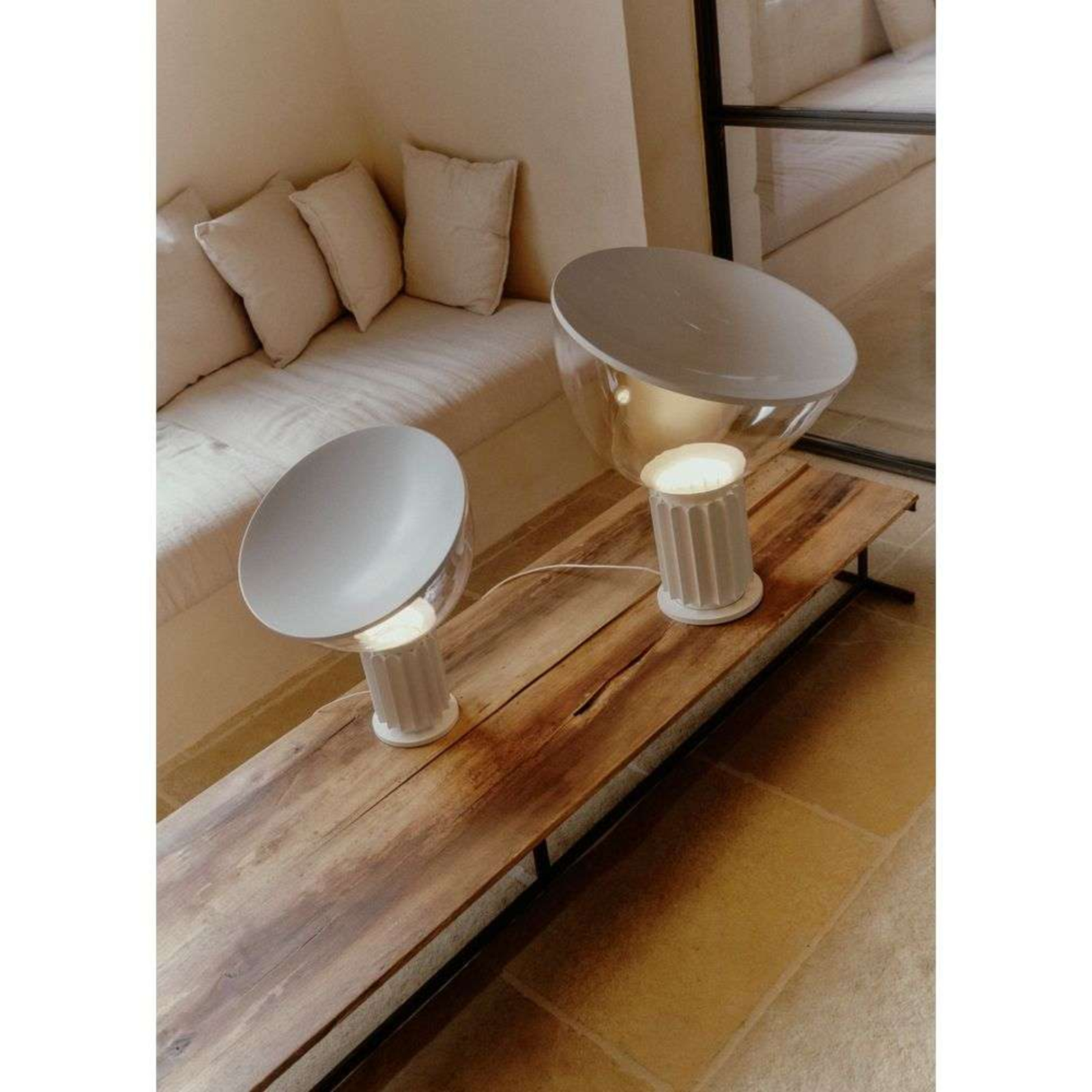 Taccia LED Candeeiro de Mesa Small White - Flos