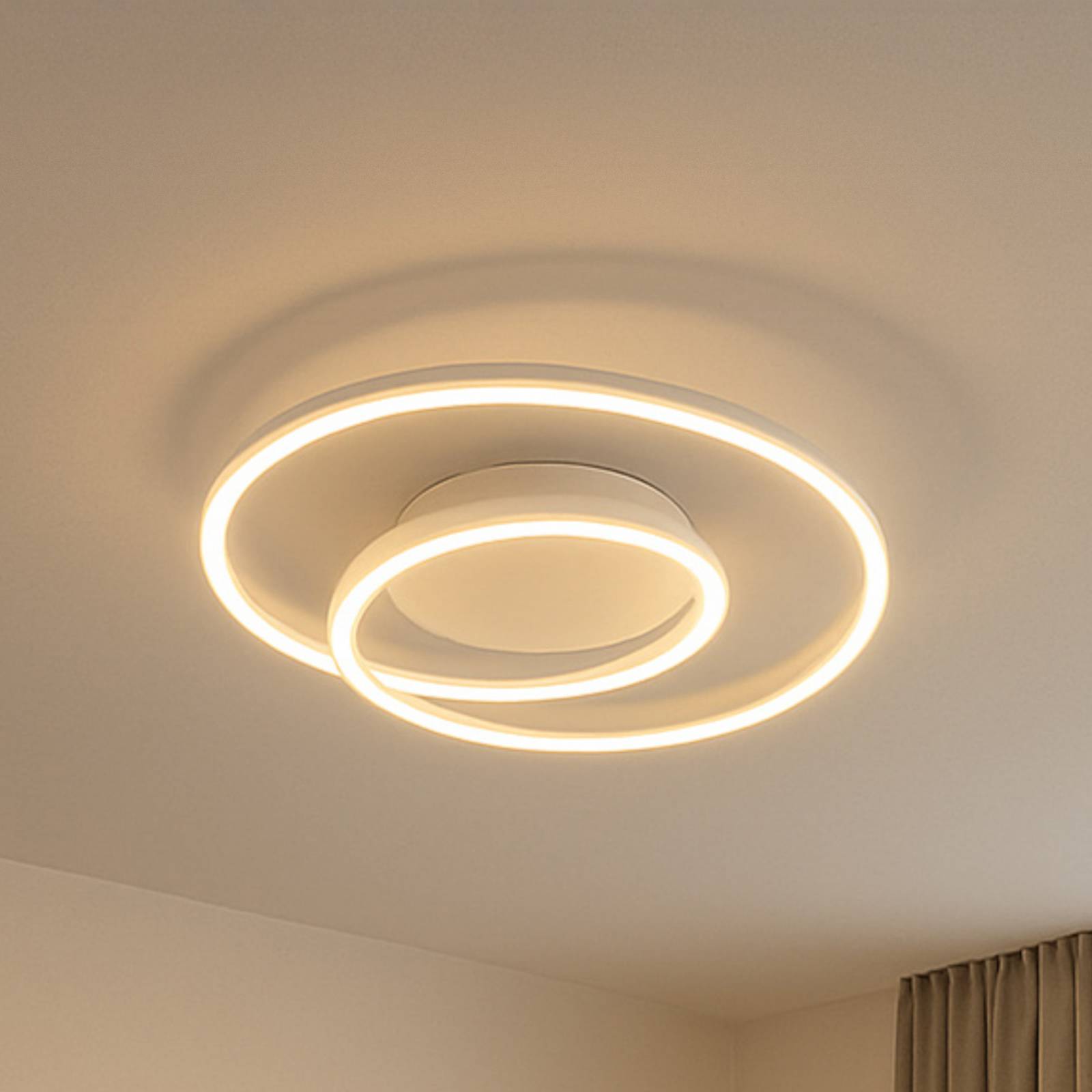 FISCHER & HONSEL LED stropní svítidlo HOLY, písková, Ø 49 cm, dálkové ovládání, CCT, stmívatelné