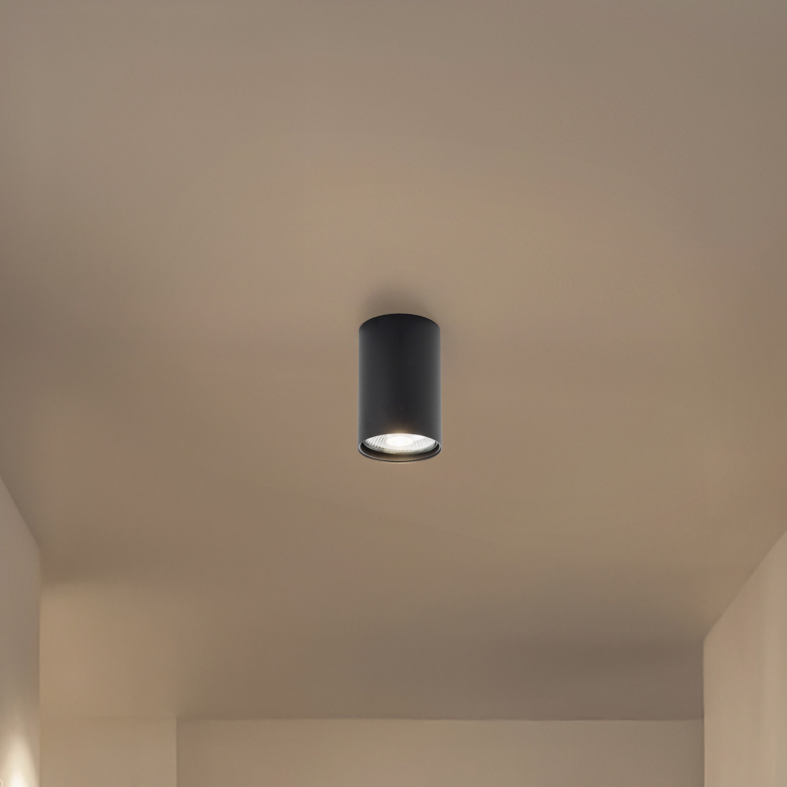 Aufbau-Deckenspot Tubo Ø 12cm, schwarz
