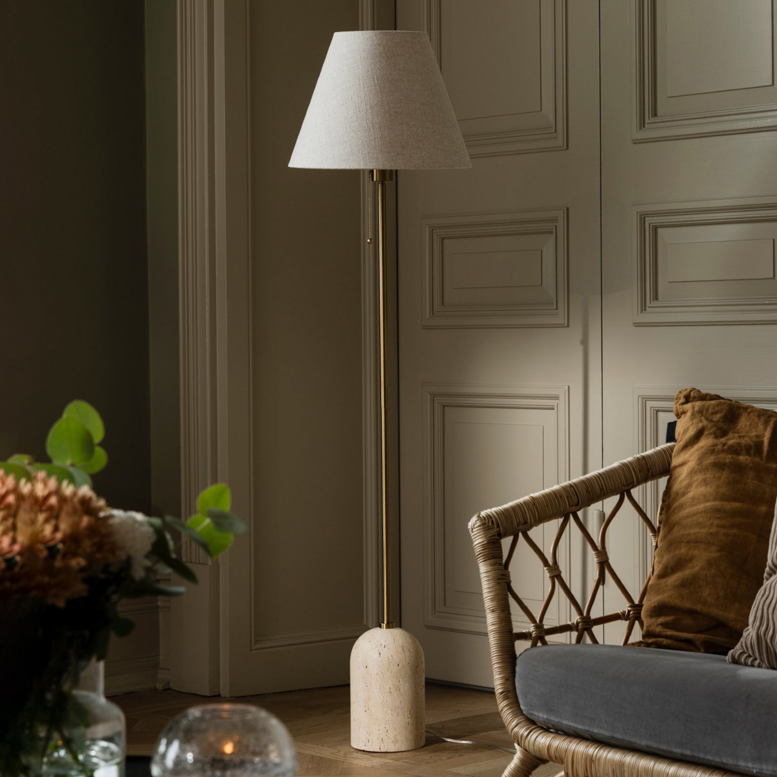Podna lampa Gino, podnožje od travertina bež, 145 cm - Globen Lighting