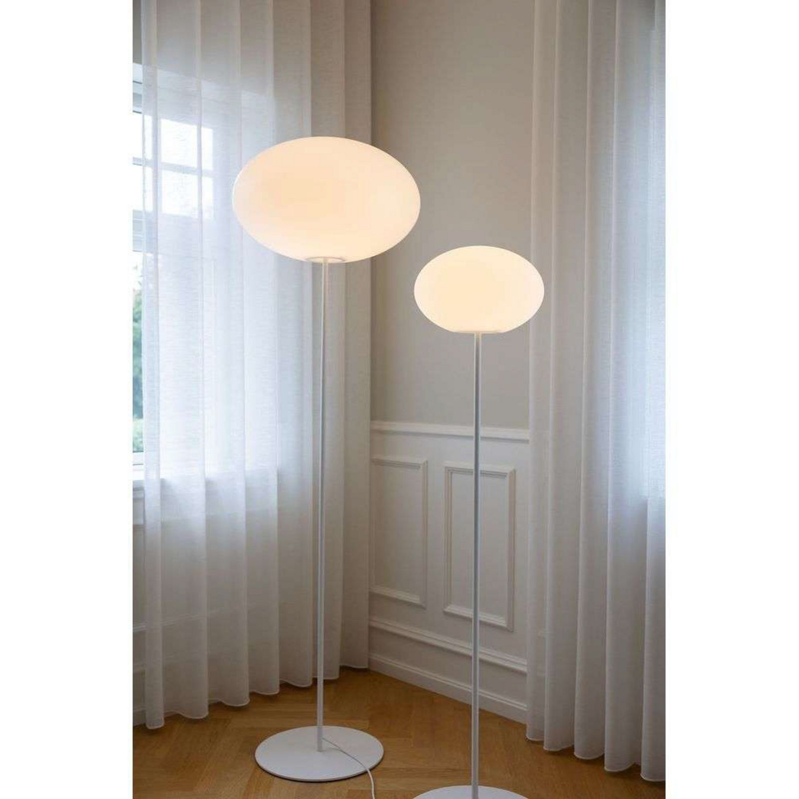 Eggy Pin Lampadar Ø55 Opal White/White Lacquered - CPH Lighting