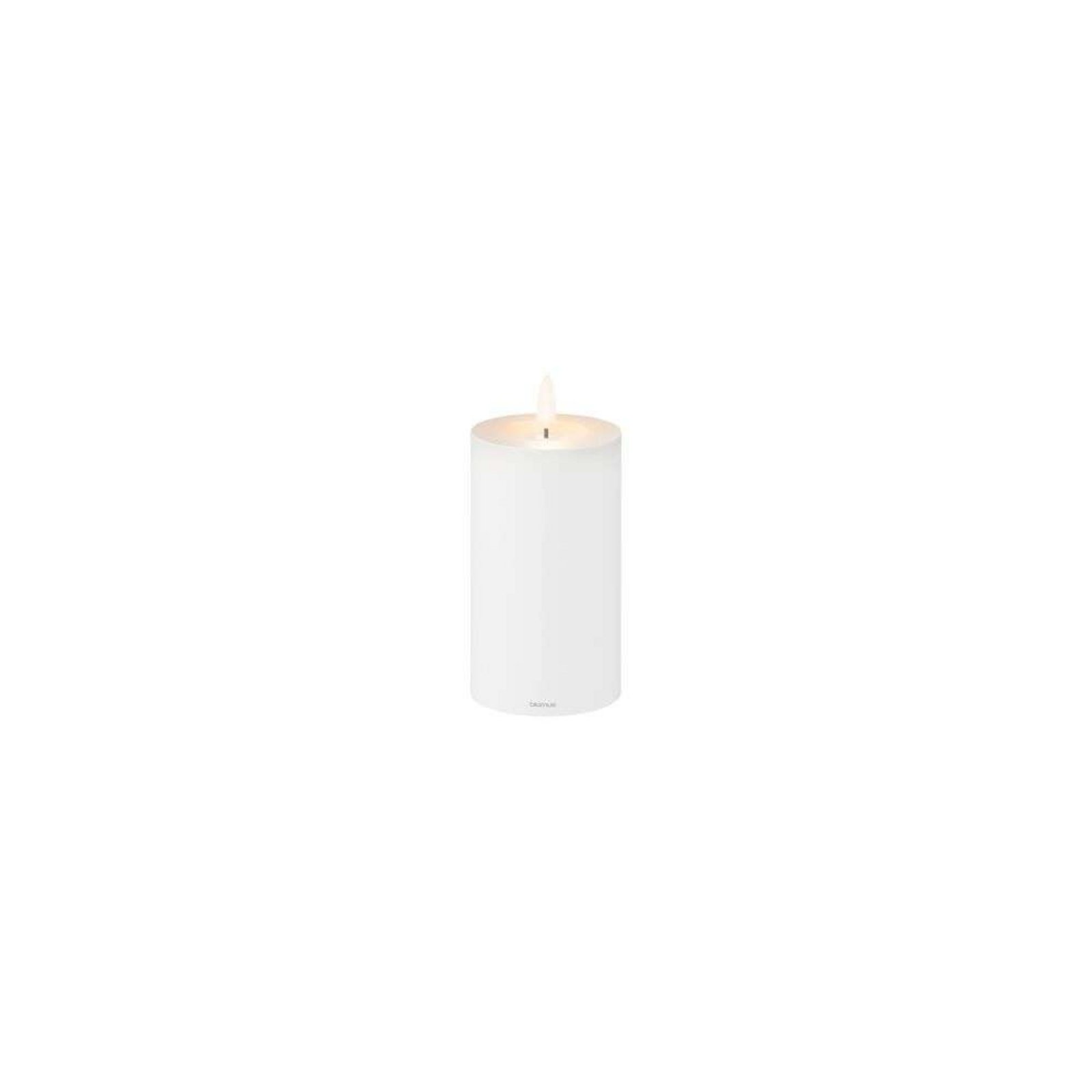 Noca LED Pillar Candle M White - Blomus