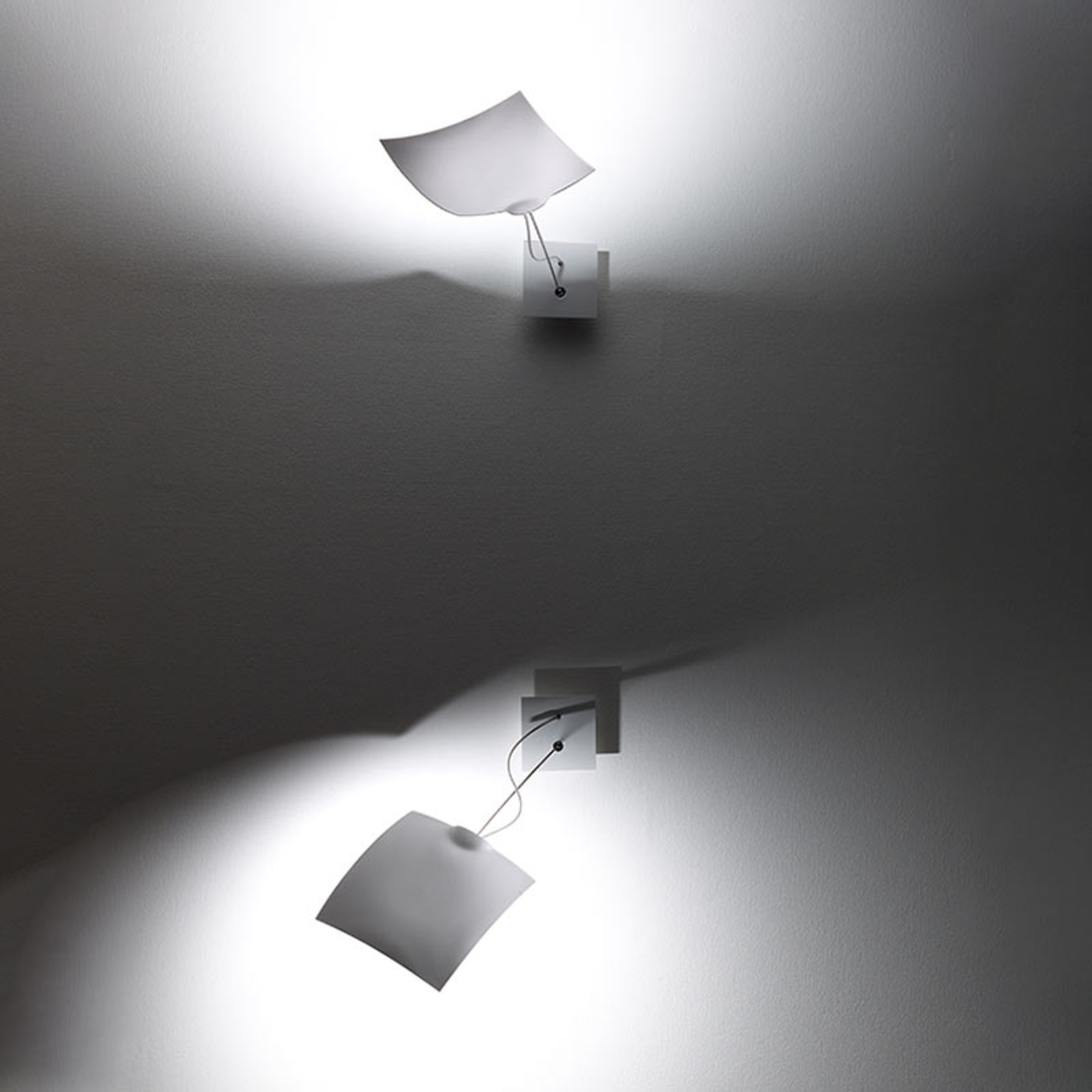 18 X 18 Wandlamp 220V - Ingo Maurer