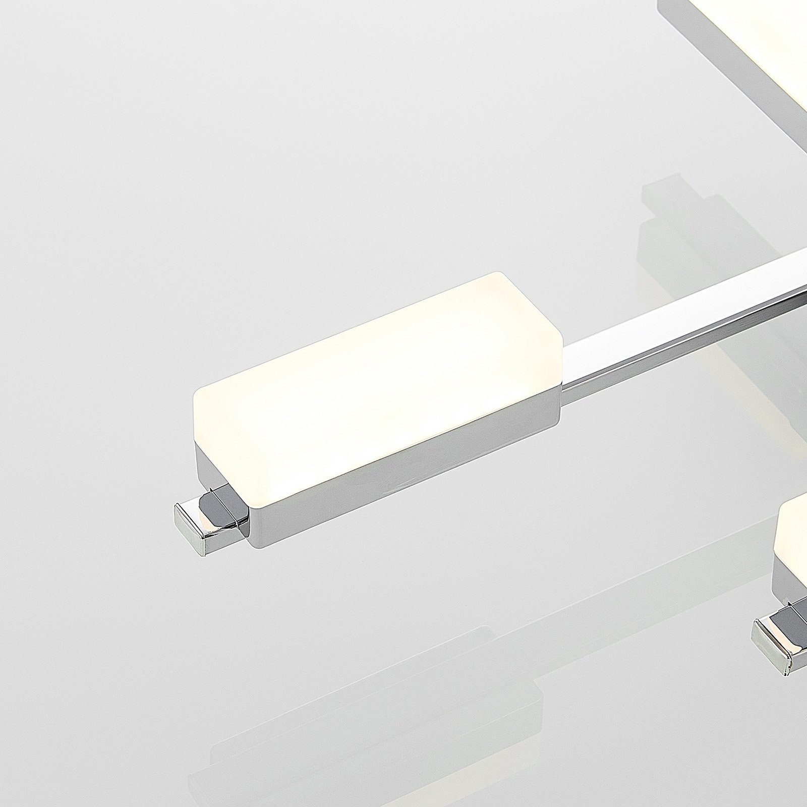 Mally 8 LED Plafondlamp Chrome - Lindby