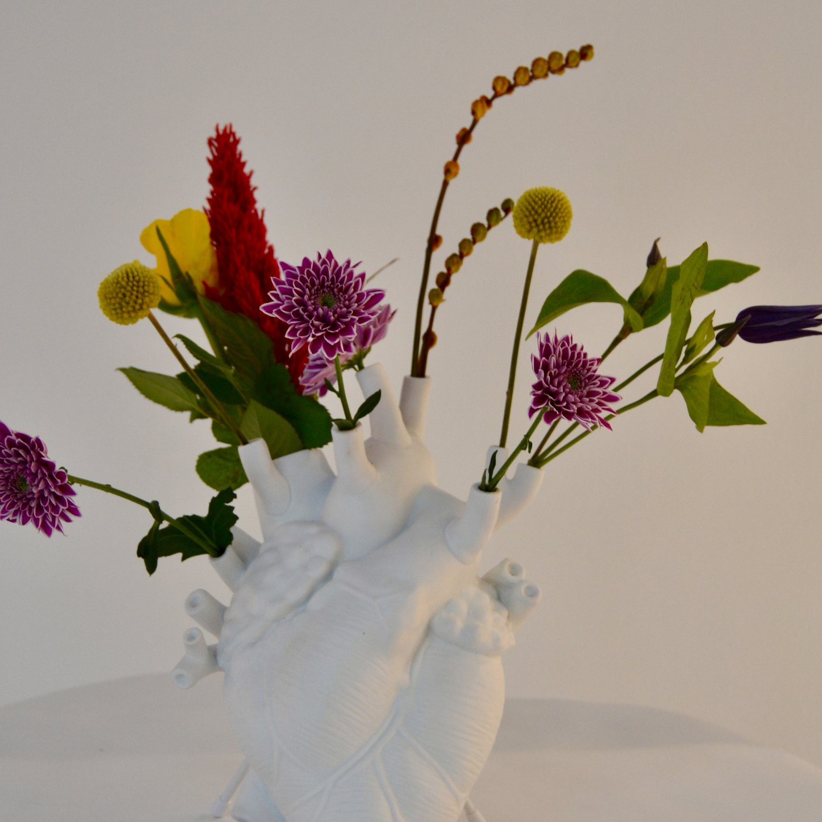 Love In Bloom Porcelain Heart Vase Blanc - Seletti