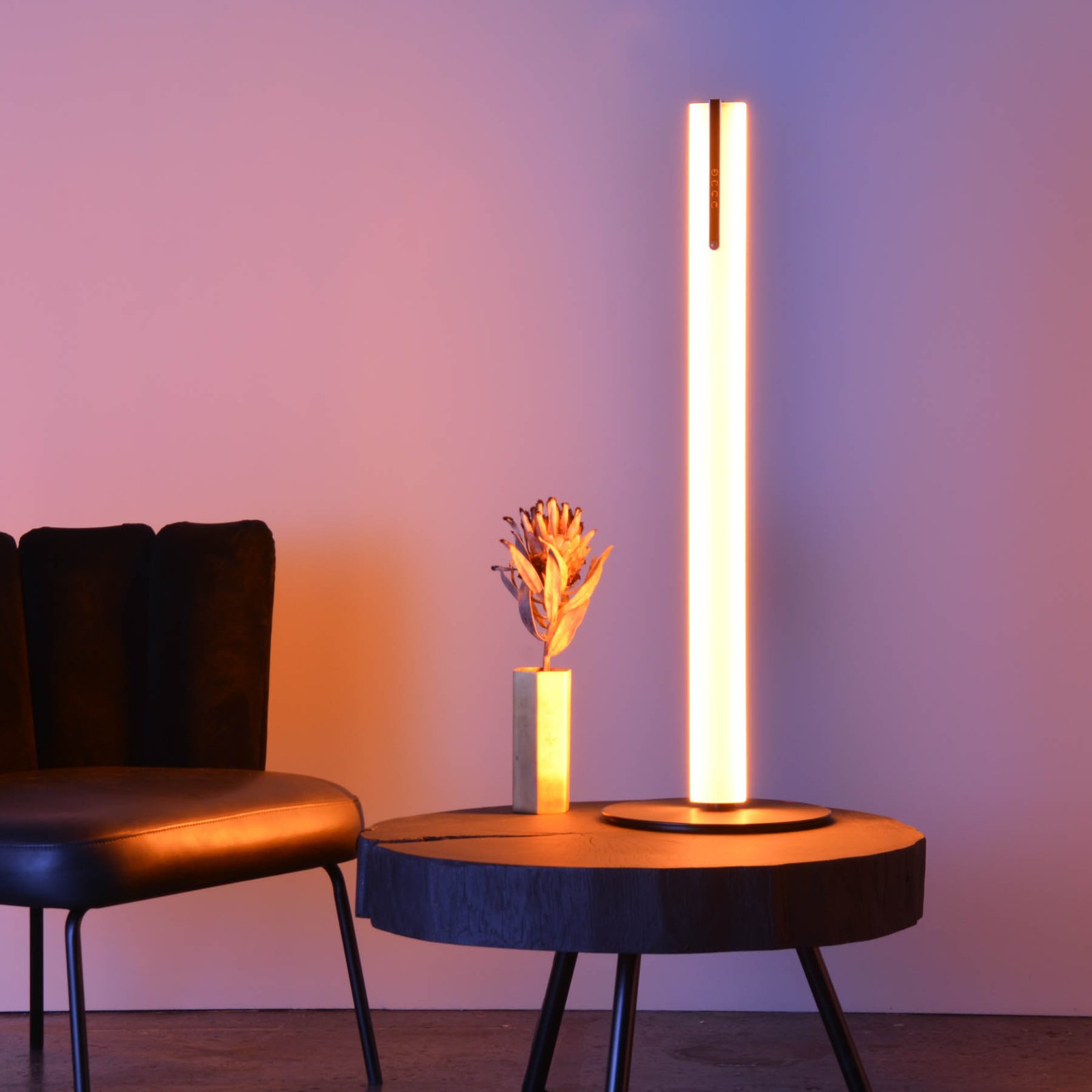 One LED-Tischleuchte, silber - HEAVN