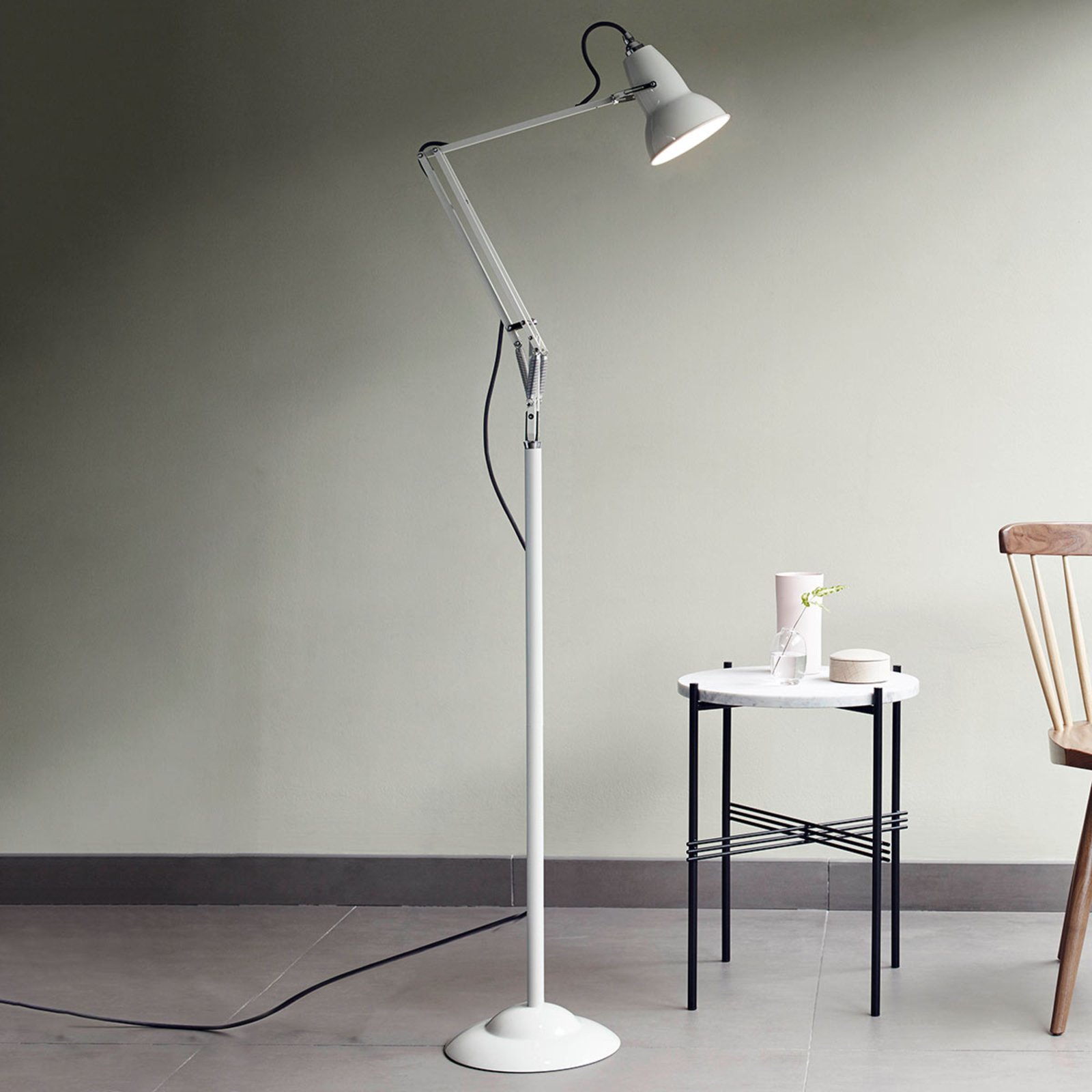 Anglepoise Original 1227 stojací lampa lněná bílá