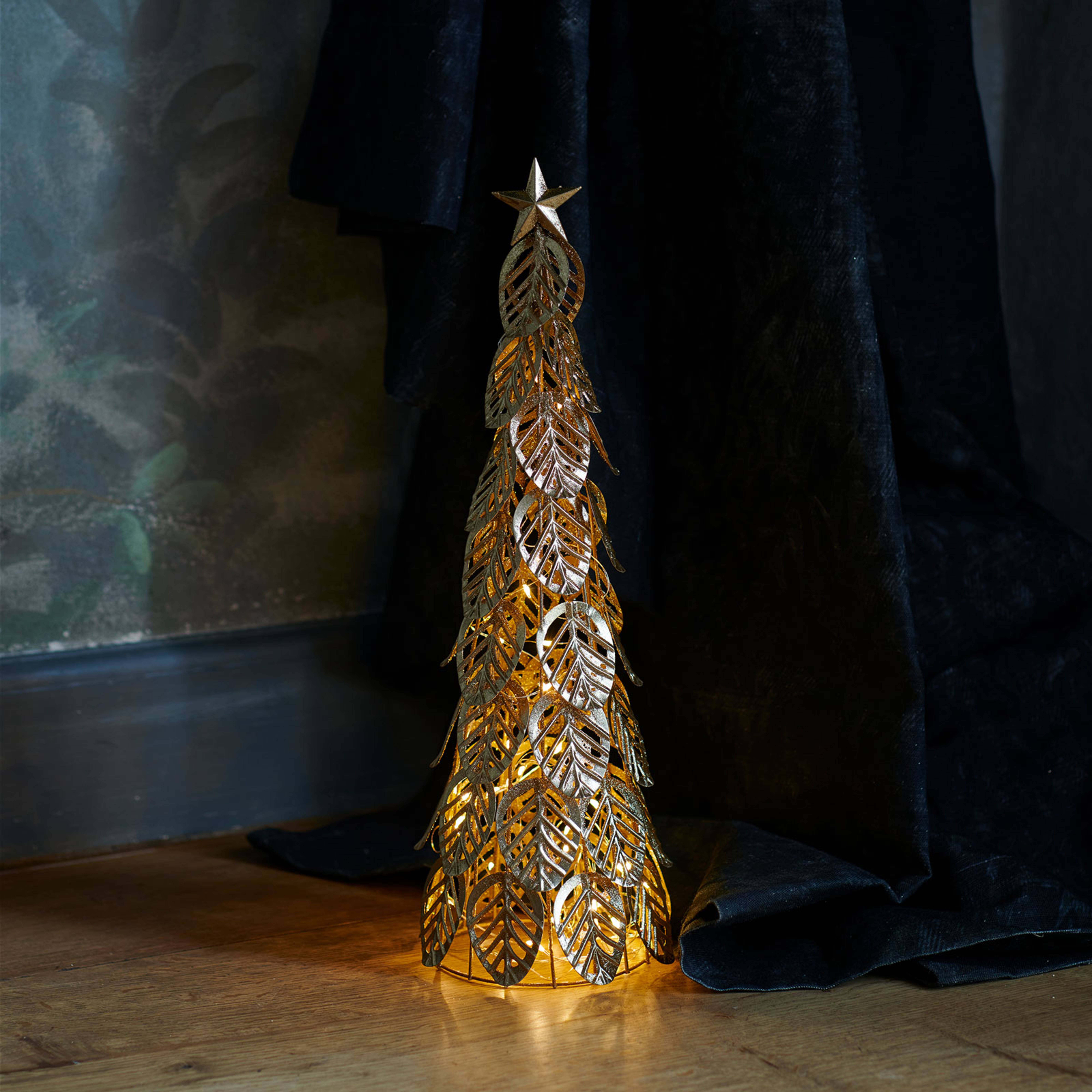 Arbre décoratif LED Kirstine, doré, hauteur 43 cm