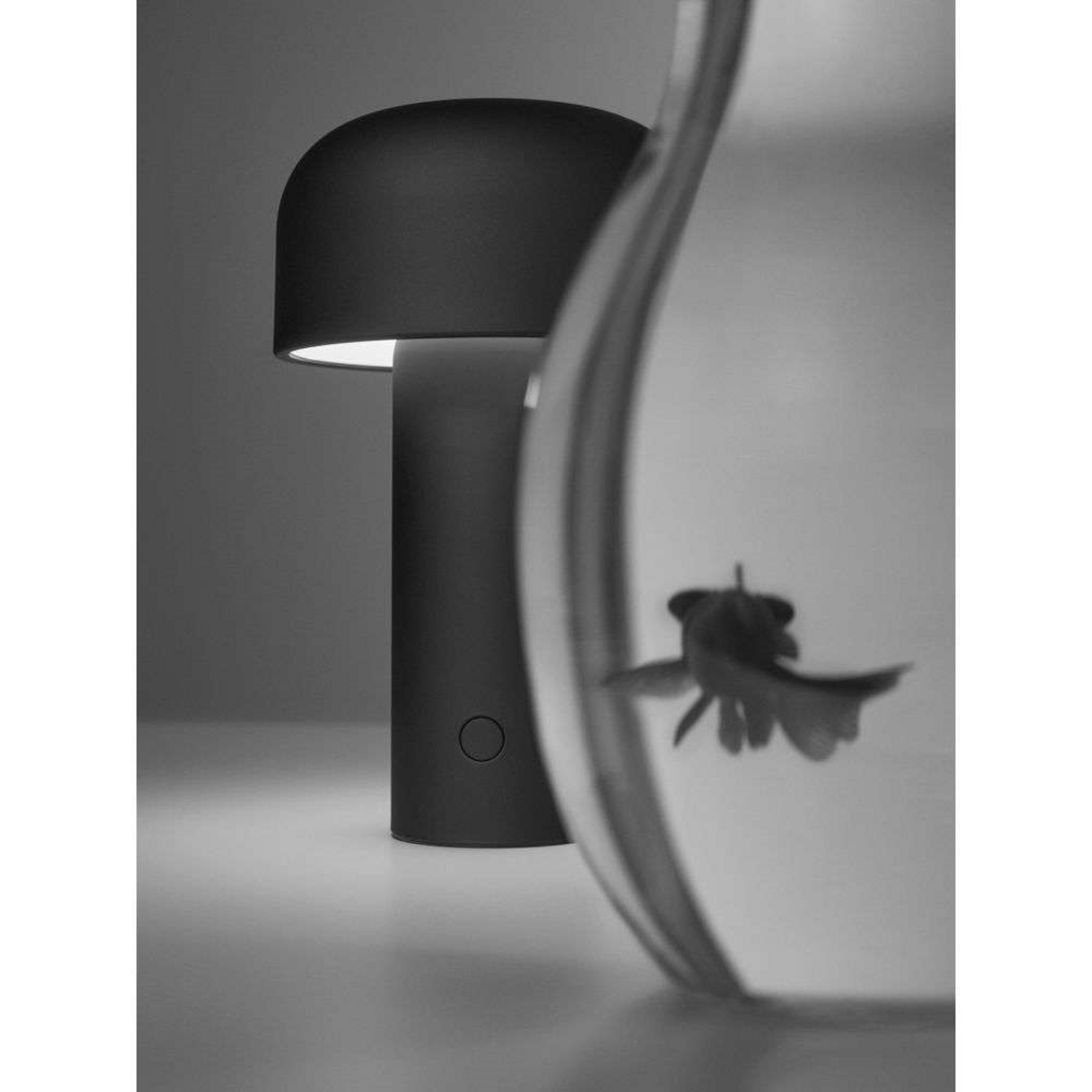 Bellhop Portable Lampă de Masă Matt Black - Flos