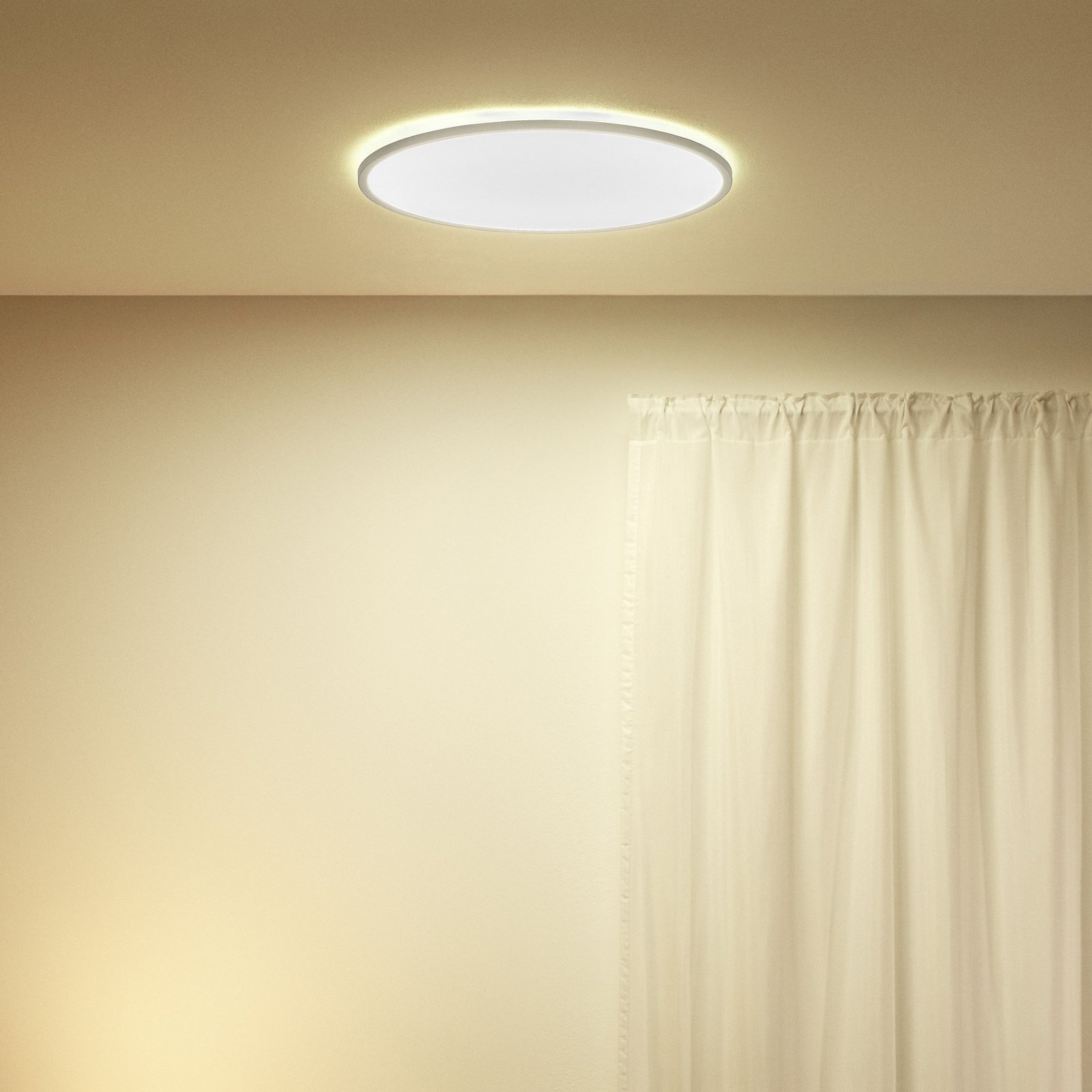 WiZ SuperSlim LED stropné svetlo CCT Ø55cm biele