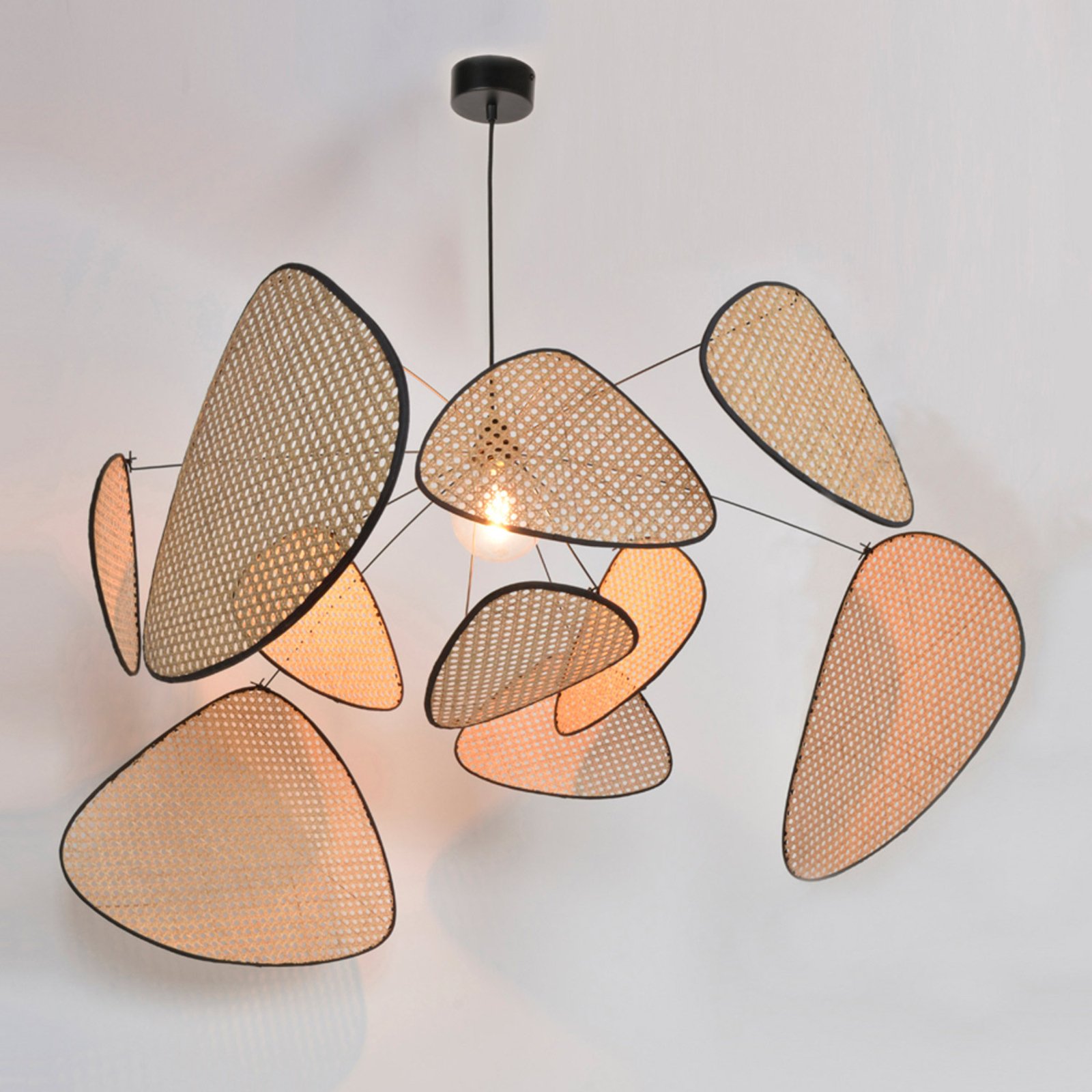 Screen XL Hängeleuchte, 60 cm, natur, Rattan - MARKET SET Screen XL Hängeleuchte, 60 cm, natur, Rattan - MARKET SET