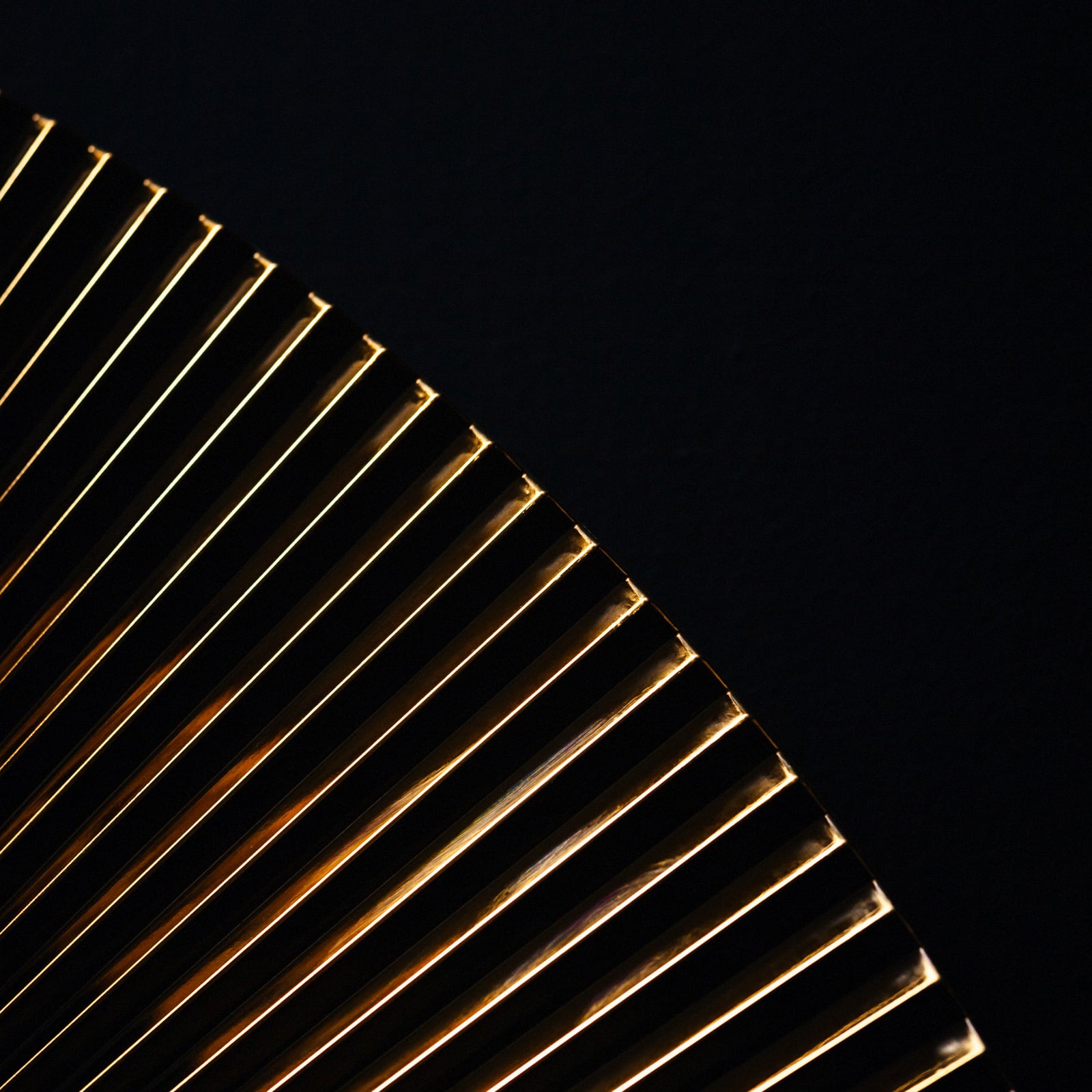 All Saints wall mirror, gold, Ø 78 cm - Kartell