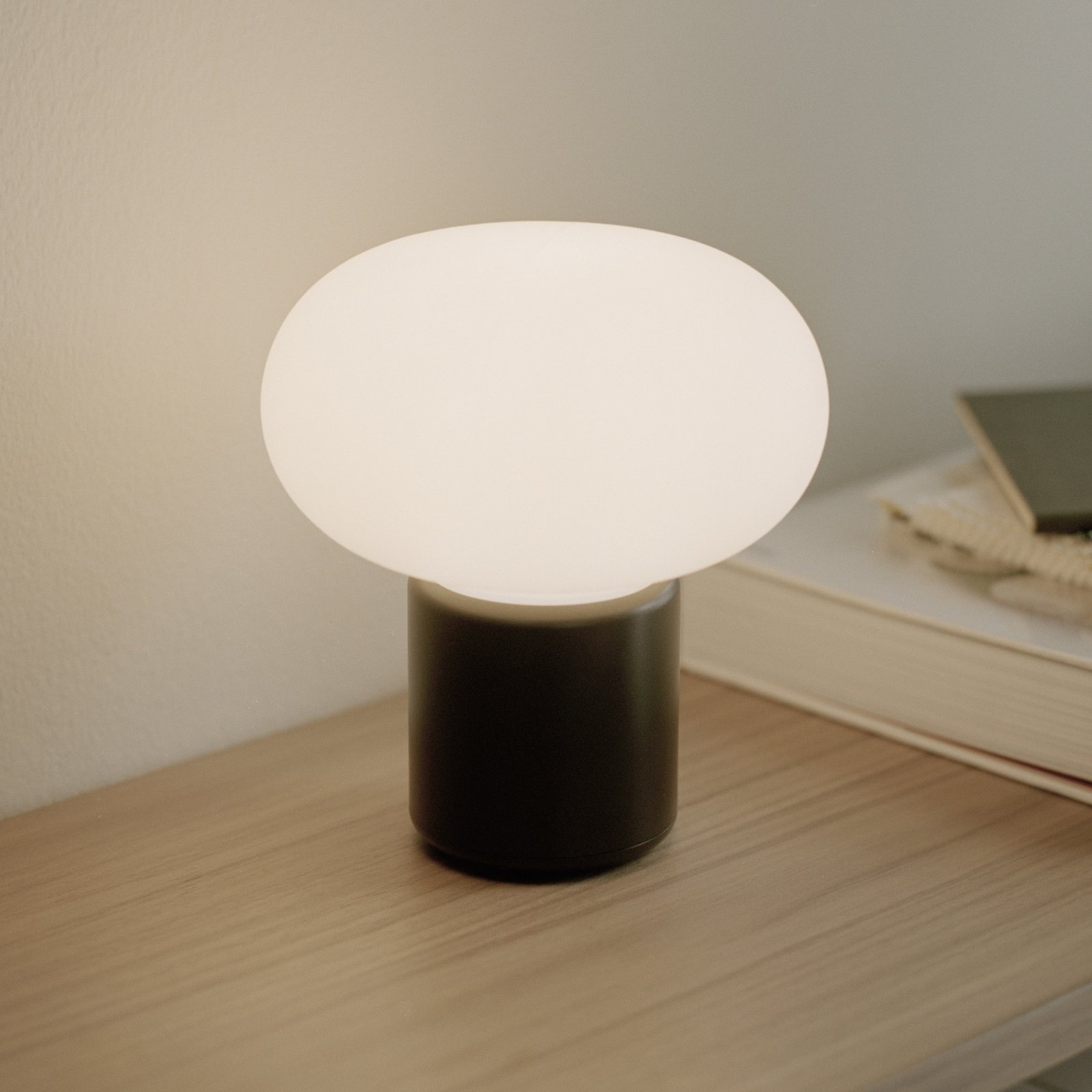 Karl-Johan Portable Bordslampa IP65 Cold Black - New Works