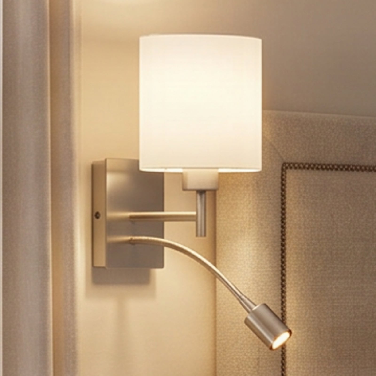 Applique murale Lindby Camilo, couleur nickel, lampe de lecture LED, 28 cm
