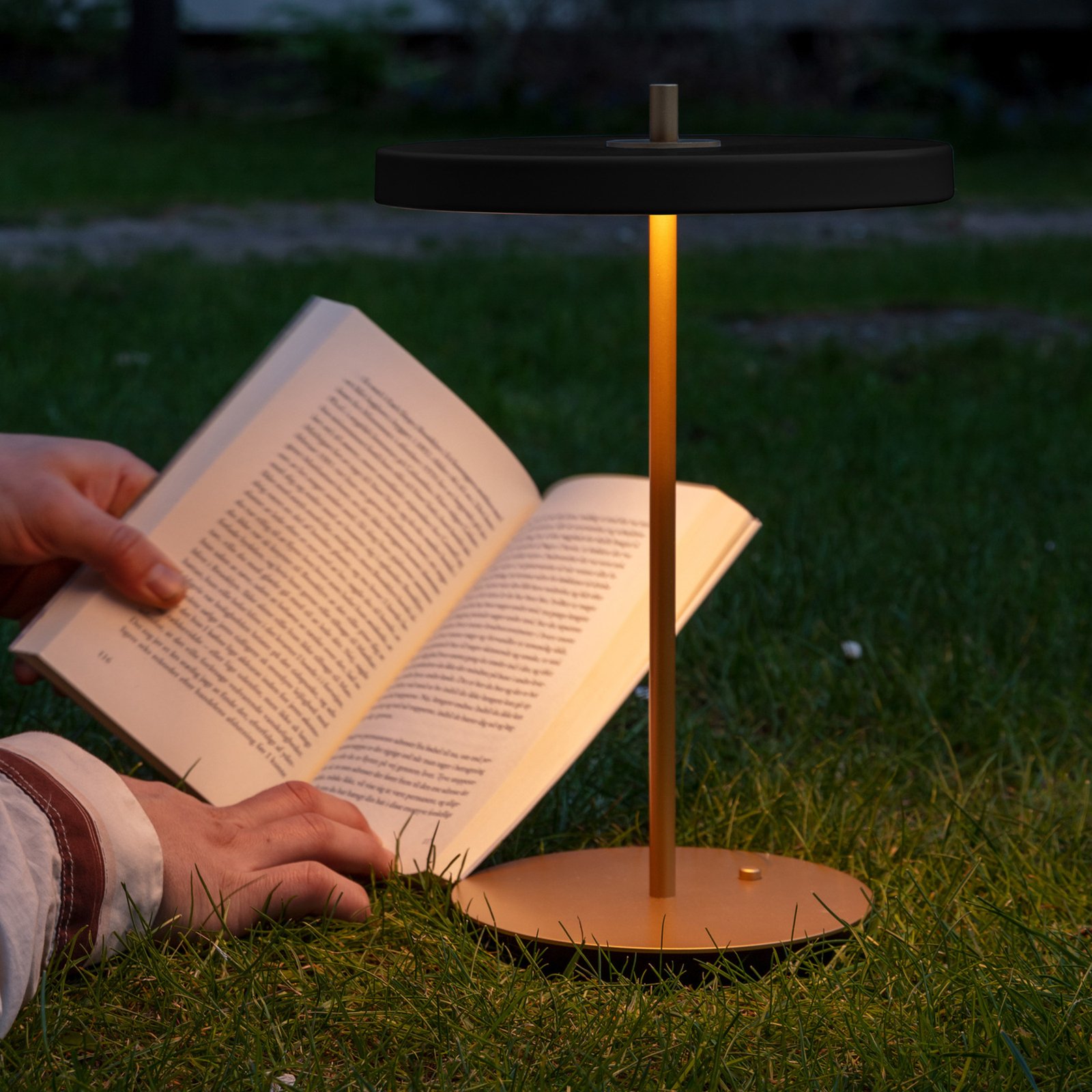 Asteria Move Portable Taffellamp V2 Black - UMAGE