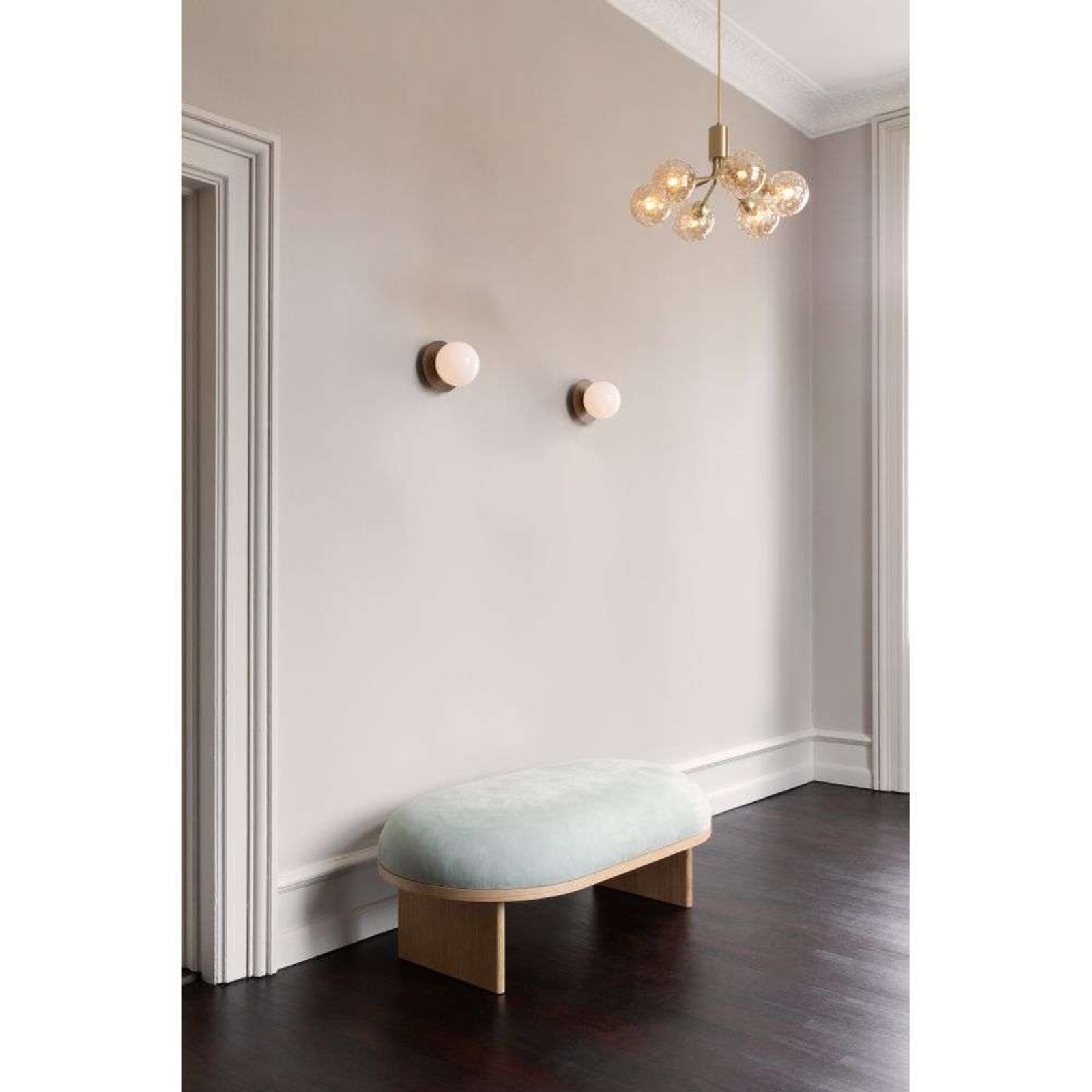Nuura Pendelleuchte Apiales 6, Ø 50 cm, messingfarben/gold