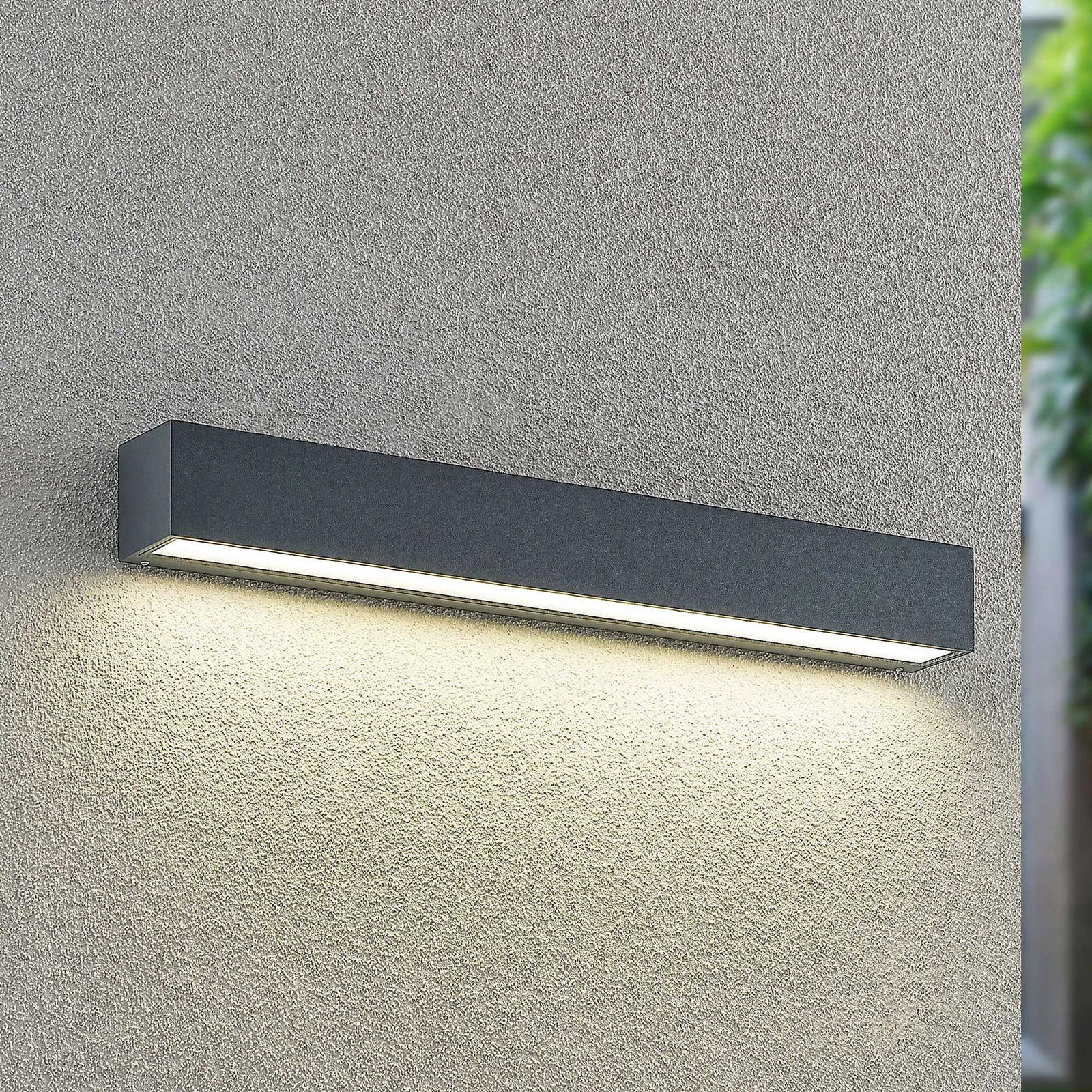 Lucande kinkiet LED Lengo, 50 cm, antracyt, dół, CCT | Lampy.pl