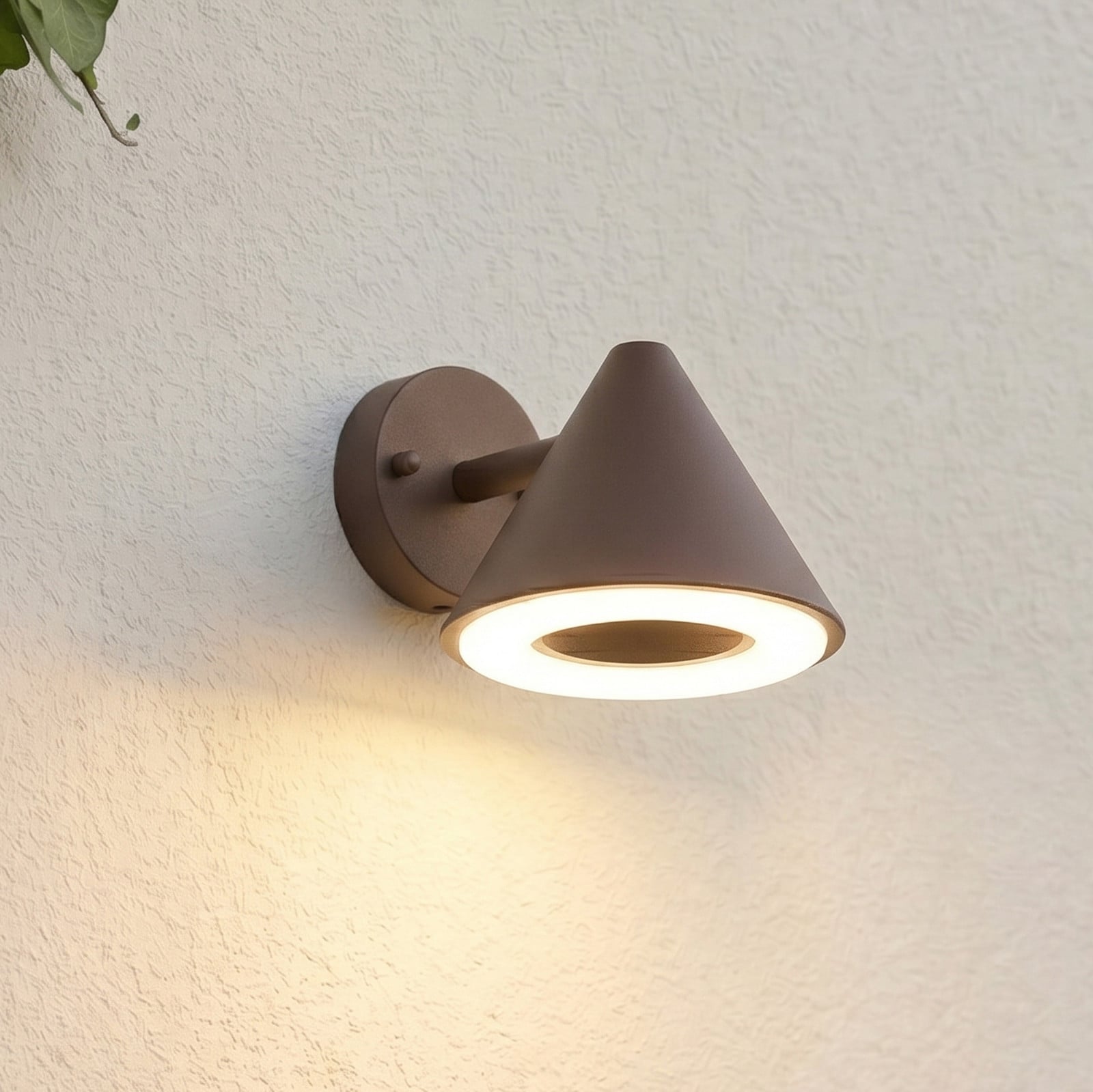 Soran LED buiten wandlamp, metaal, hoogte 12 cm, bruin, IP44 Lindby - Modern - 1 lamp