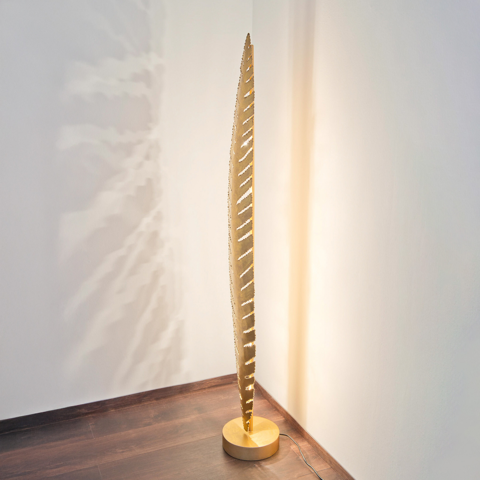 PIETRO-lattiavalaisin, kullanvärinen, korkeus 152 cm, metallia, 6 x G4