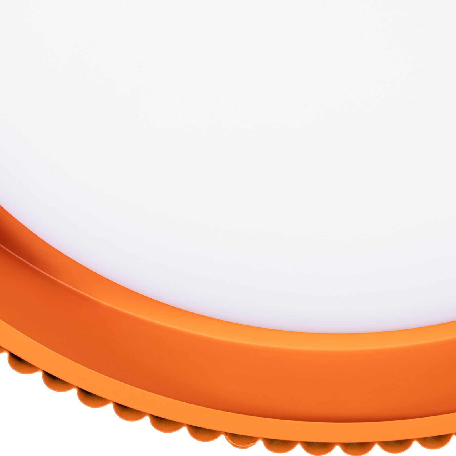 Plafonieră LED Lindby Colbie, portocalie cu nervuri, Ø 46 cm, dimabilă. Plafonieră LED Lindby Colbie, portocalie cu nervuri, Ø 46 cm, dimabilă.