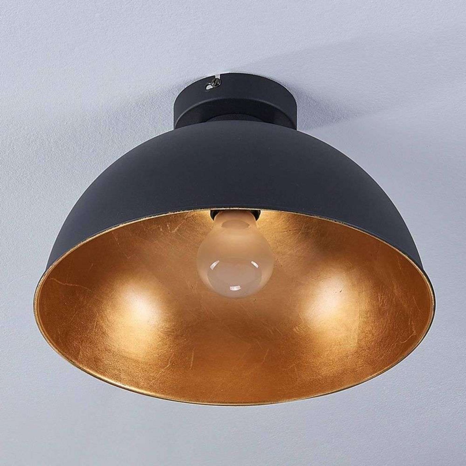 Lya Ceiling Lamp Ø31 Black/Gold - Lindby