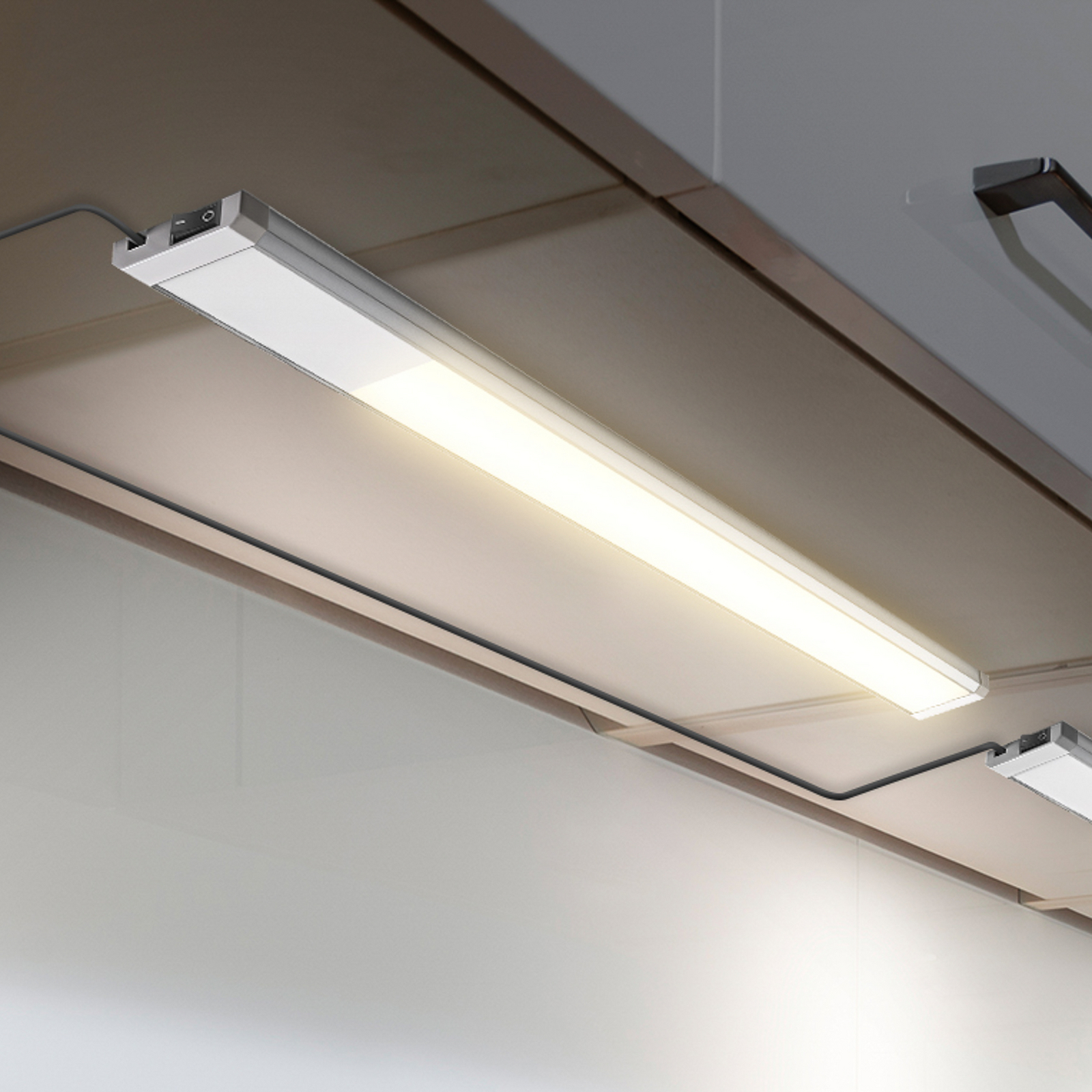 LED meubelverlichting Kniff zilver, lengte 57,5 cm, 3.000 K