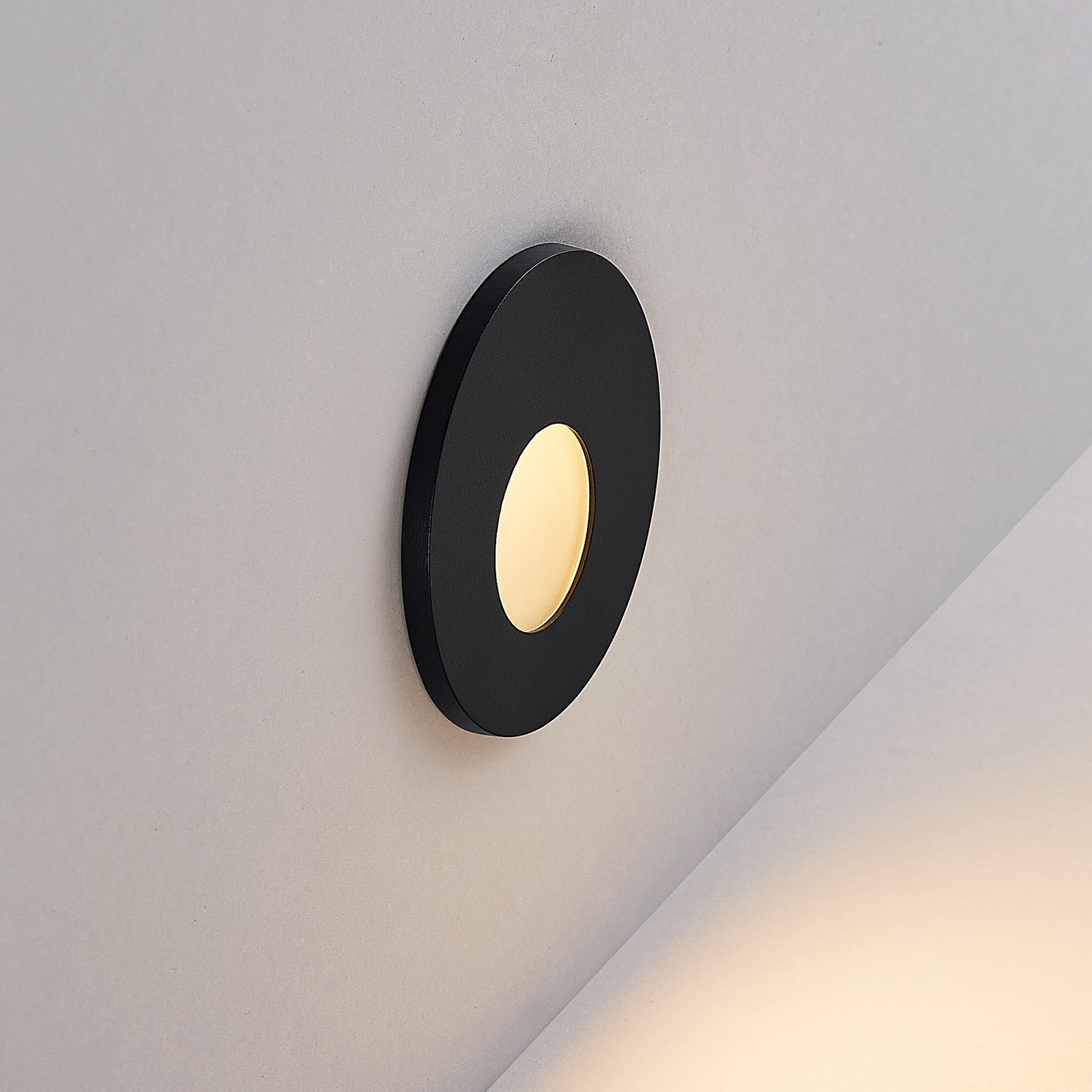 Molto Luce LED-inbyggnadslampa Wall 68R RD, aluminium, svart, CCT