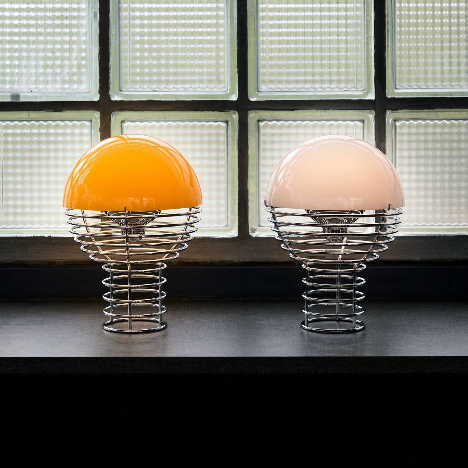 Verpan LED-Akku-Tischleuchte WIRE, orange, Höhe 25 cm, IP44 günstig online kaufen