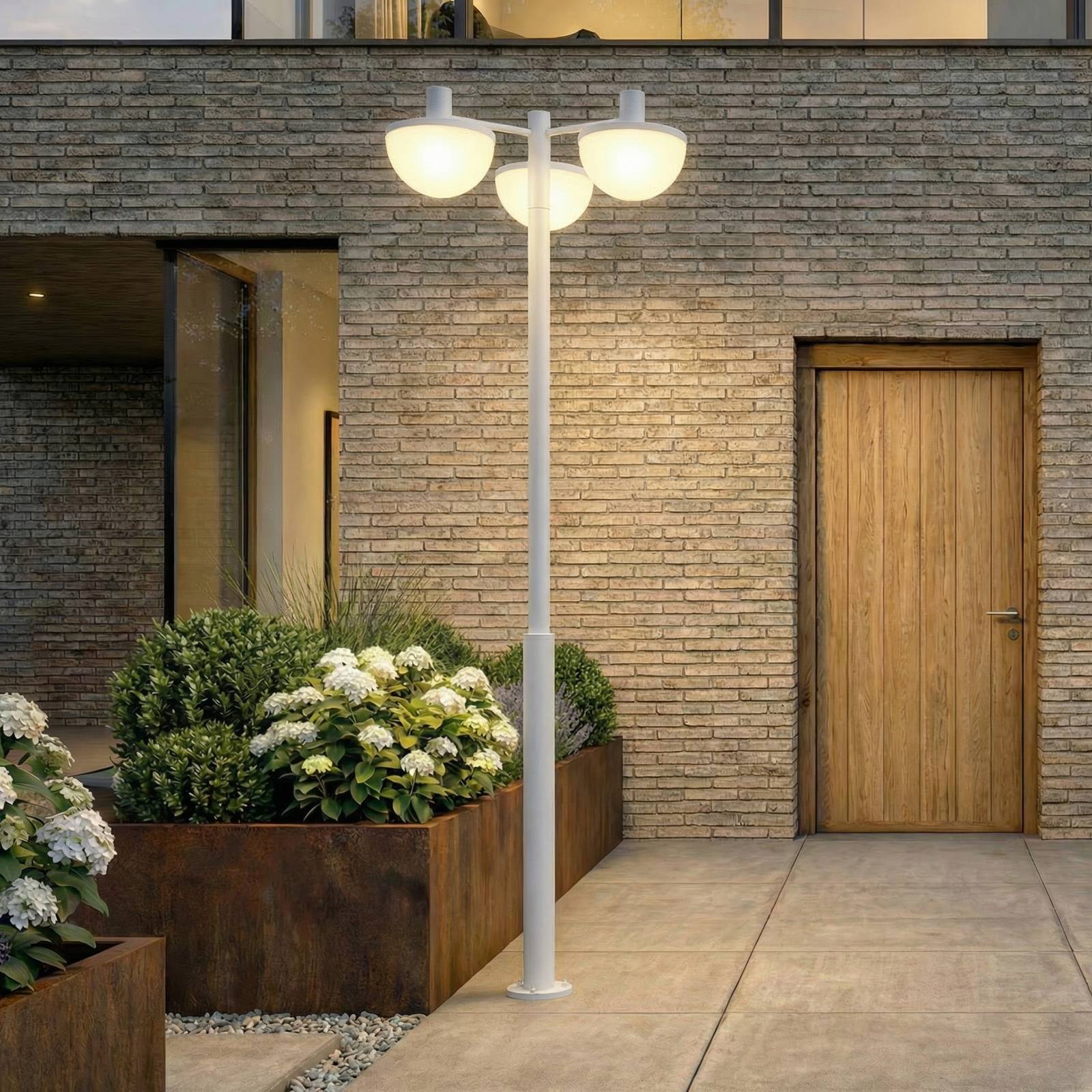 Luminaire d'extérieur LED Lucande Toras, gris clair, à 3 lampes, CCT, à