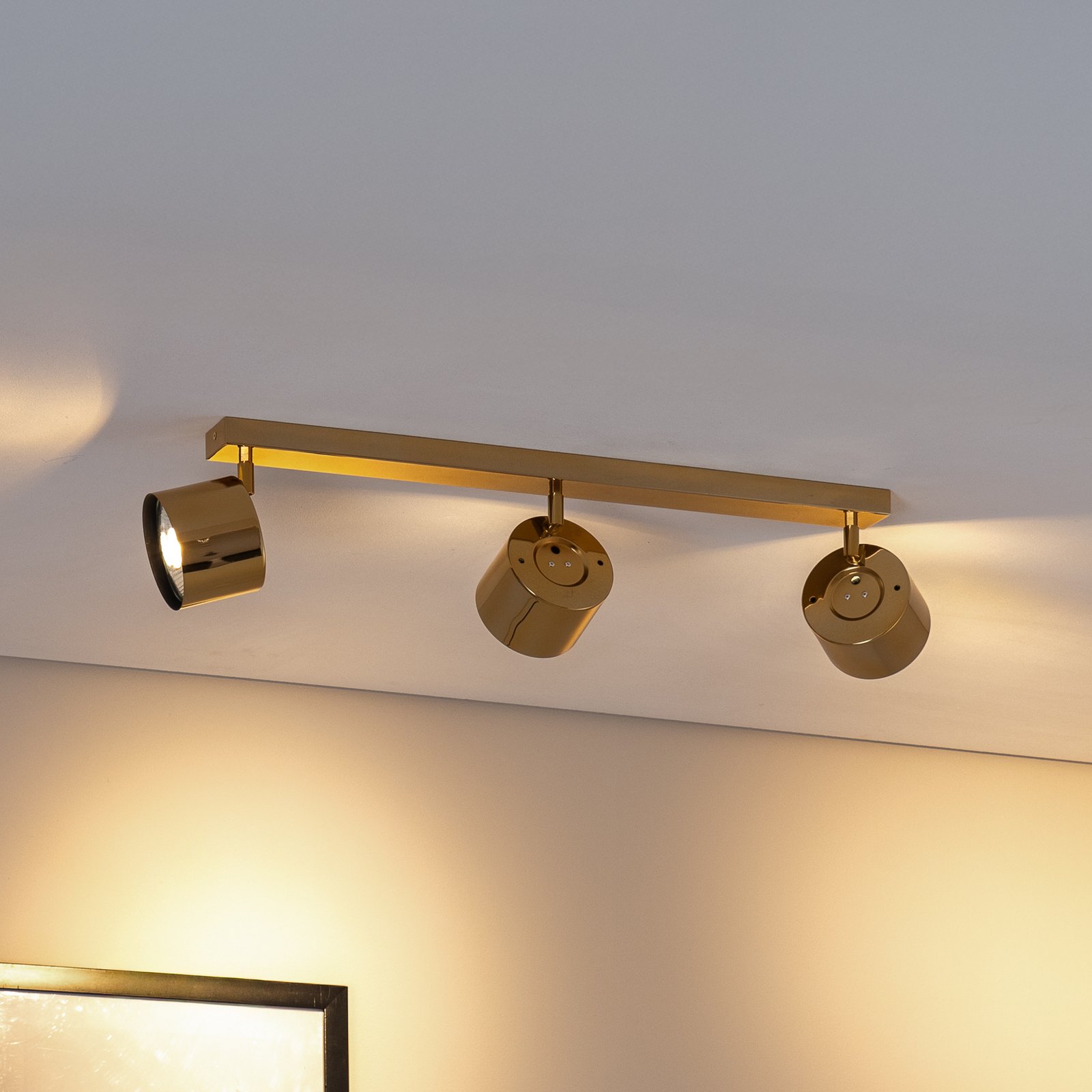 Spot pour plafond Chloe réglable, à 3 lampes, acier couleur laiton