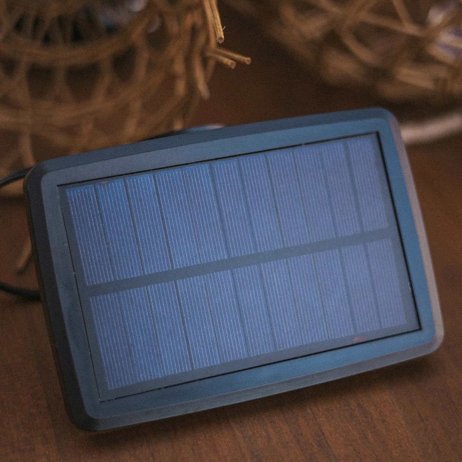 Newgarden LED-Solar-Lichterkette Alma, holzfarben, PVC, IP44