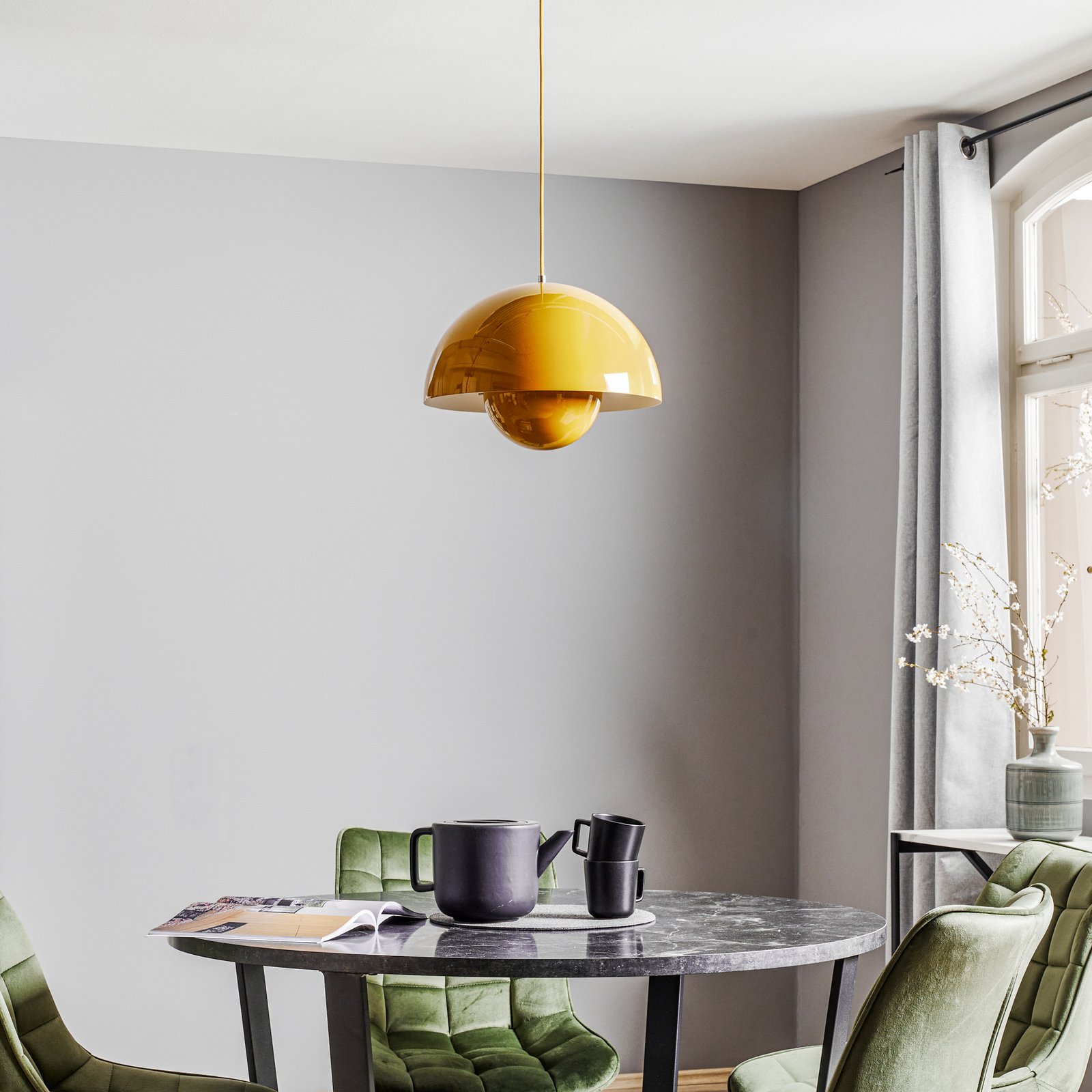 Závesné svietidlo Flowerpot VP7 Mustard - &Tradition