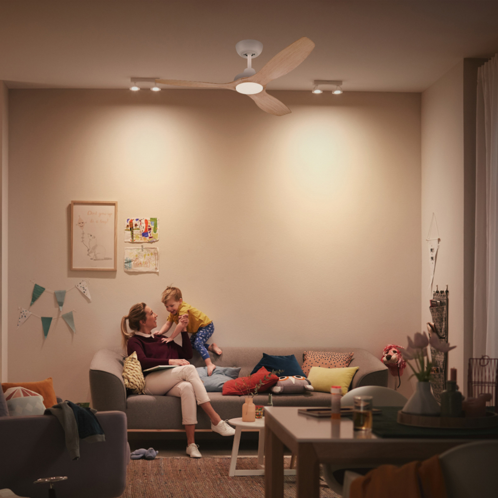 Philips LED-vifte Olas, Ø 132 cm, brun/hvit, stillegående