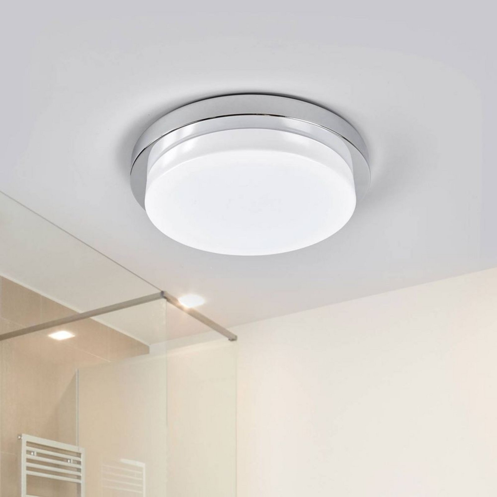 Cordula LED Plafonieră IP44 Chrome/Opal - Lindby