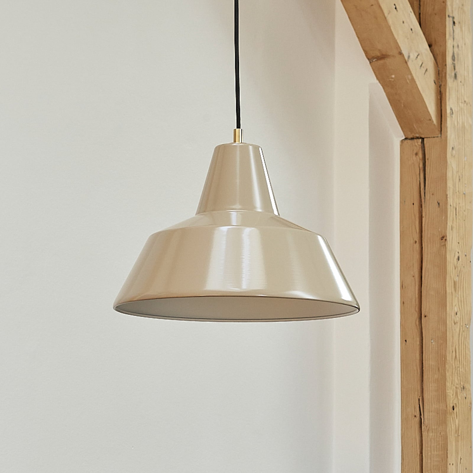 Suspension Workshop W3, beige, aluminium, E27 - Made By Hand