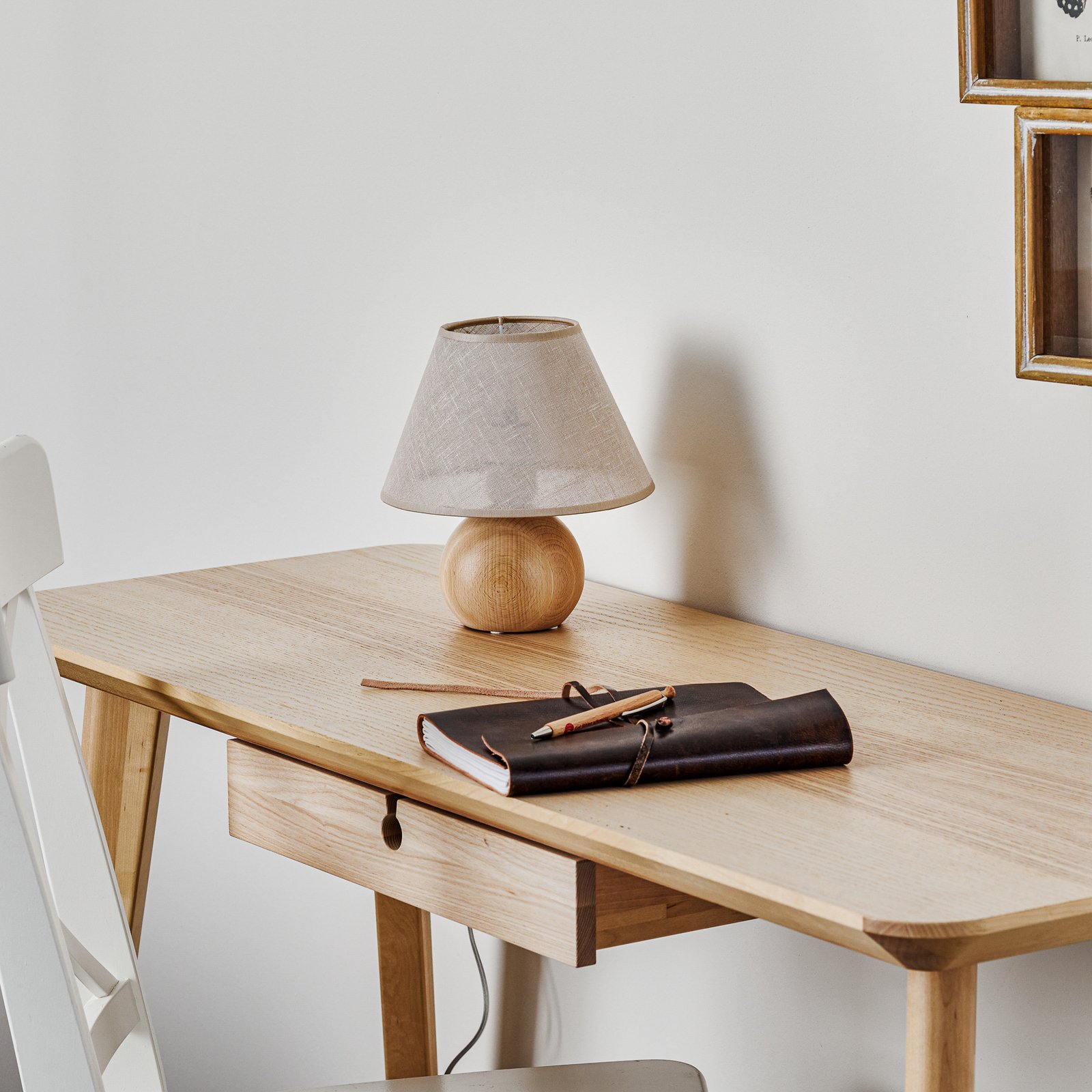 Gill Tischlampe Schirm beige/Holz natur - Envostar